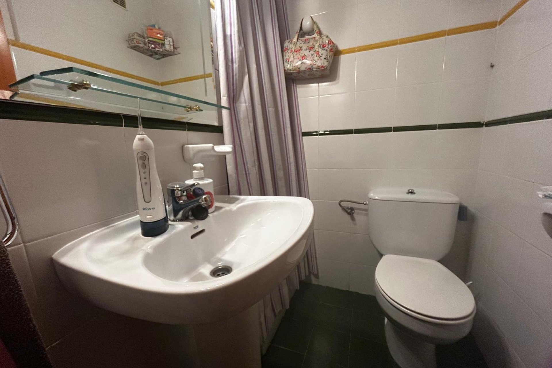 Location à court terme - Appartement -
Albir