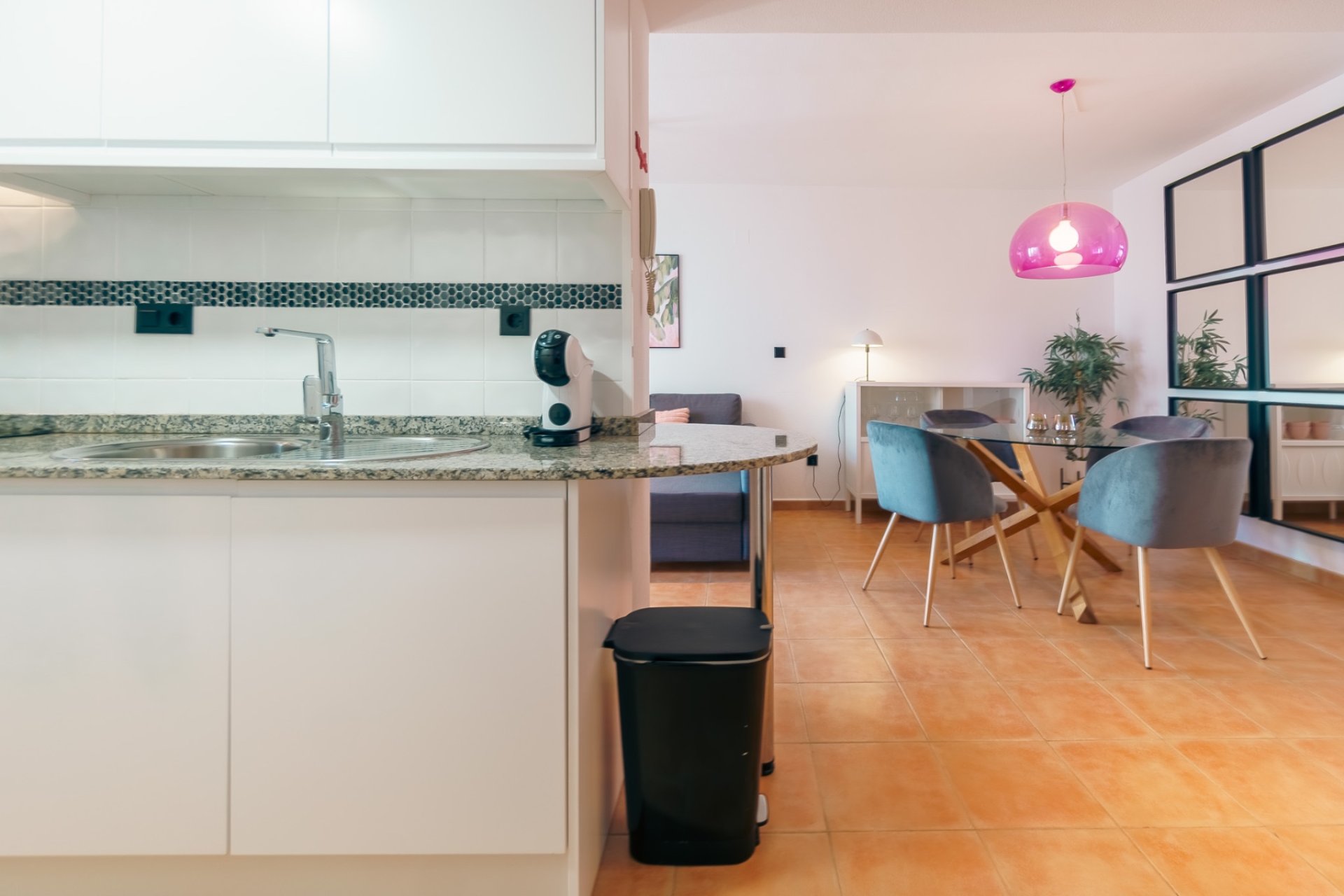 Location à court terme - Appartement -
Albir
