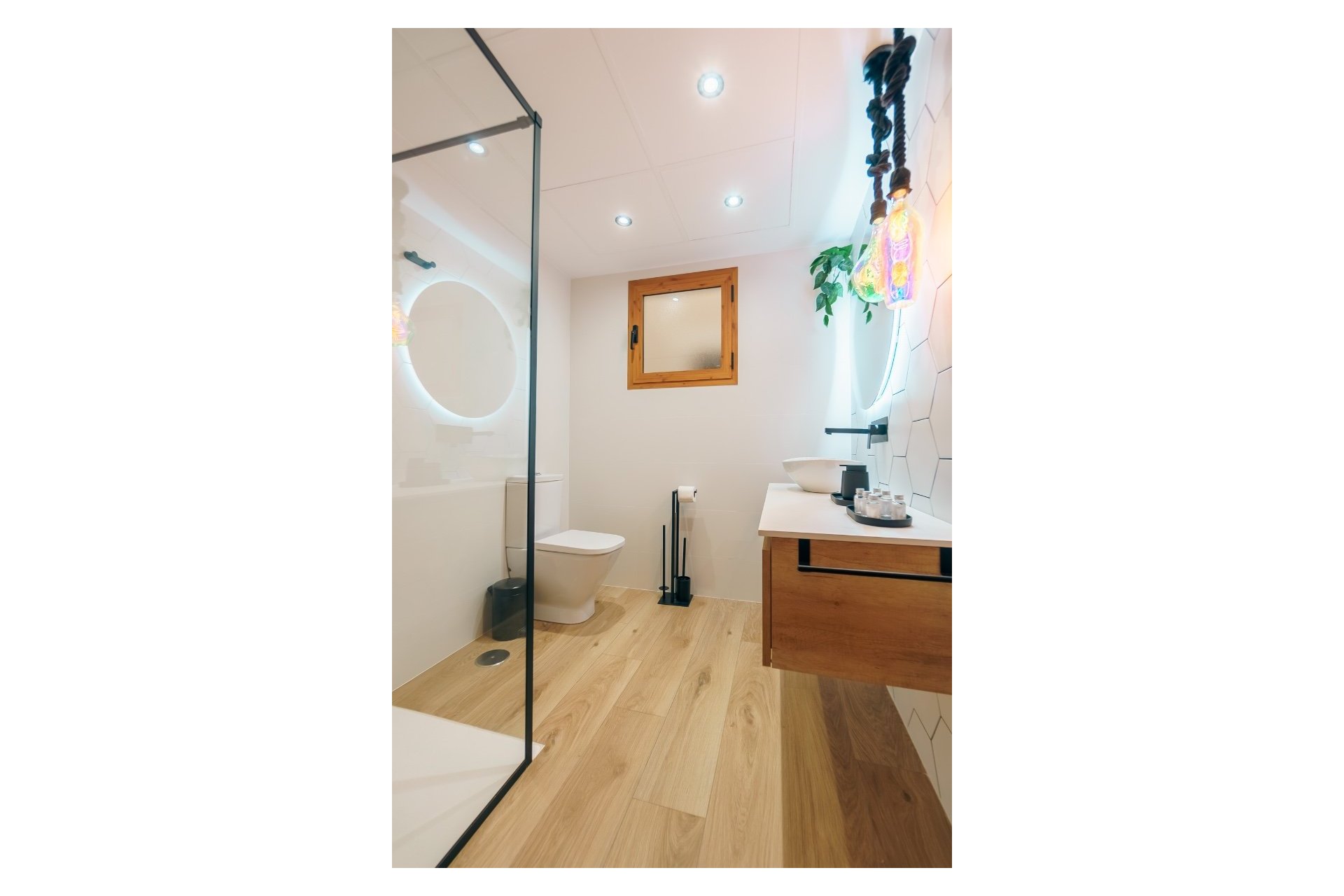 Location à court terme - Appartement -
Albir