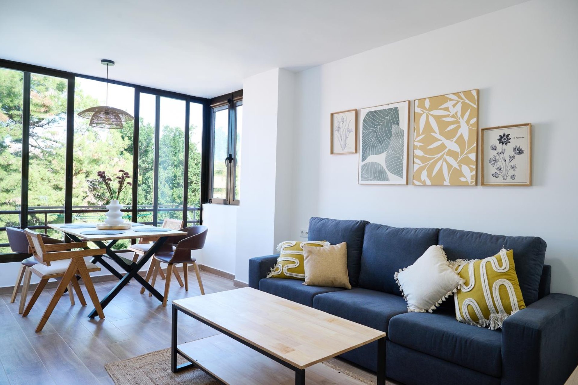 Location à long terme - Appartement -
Albir