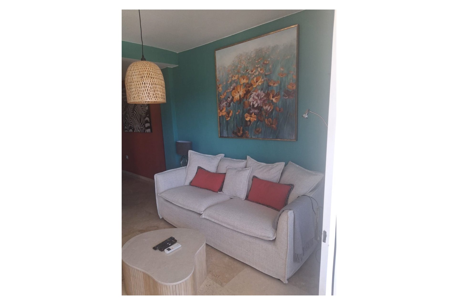 Location à long terme - Appartement -
Albir