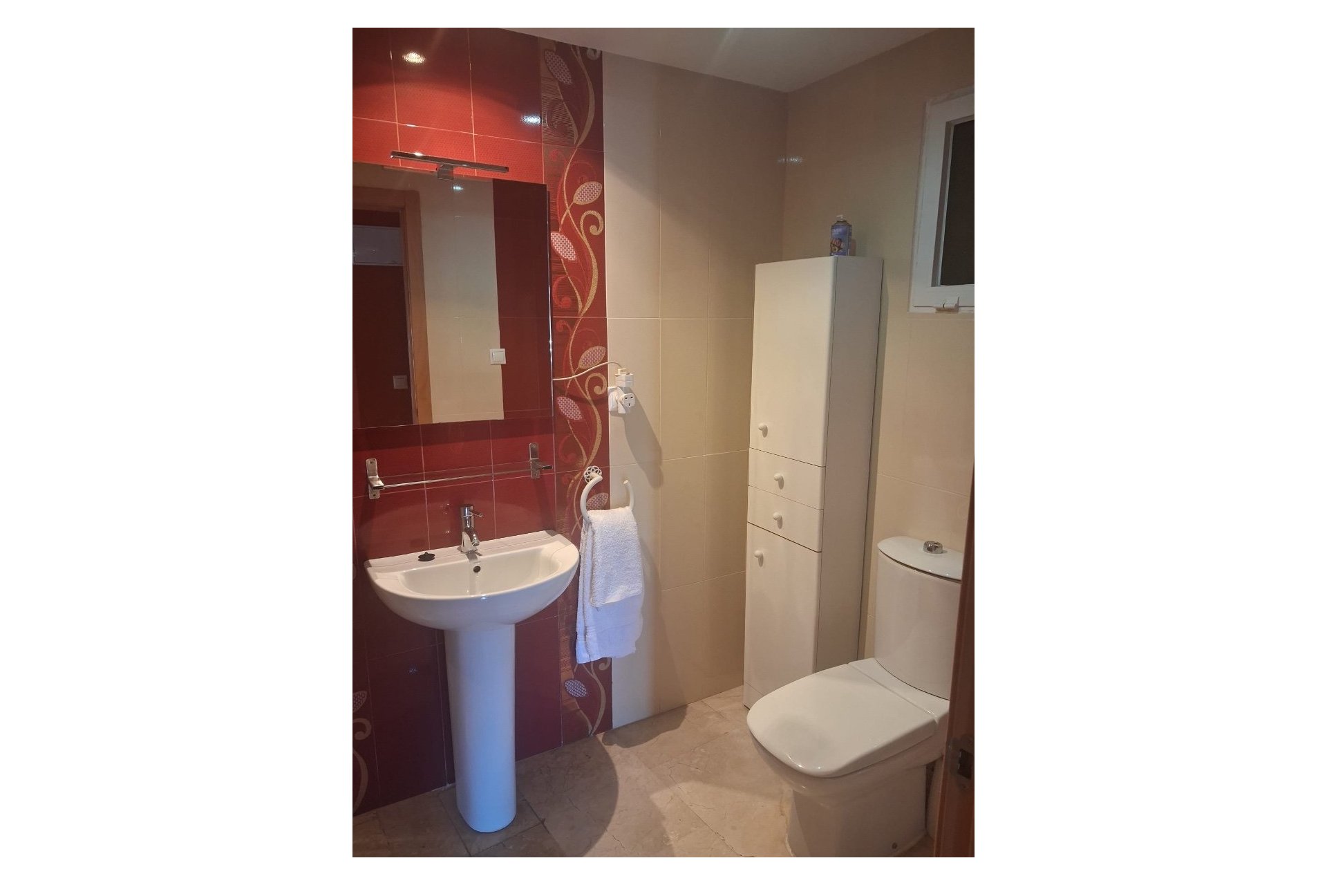 Location à long terme - Appartement -
Albir