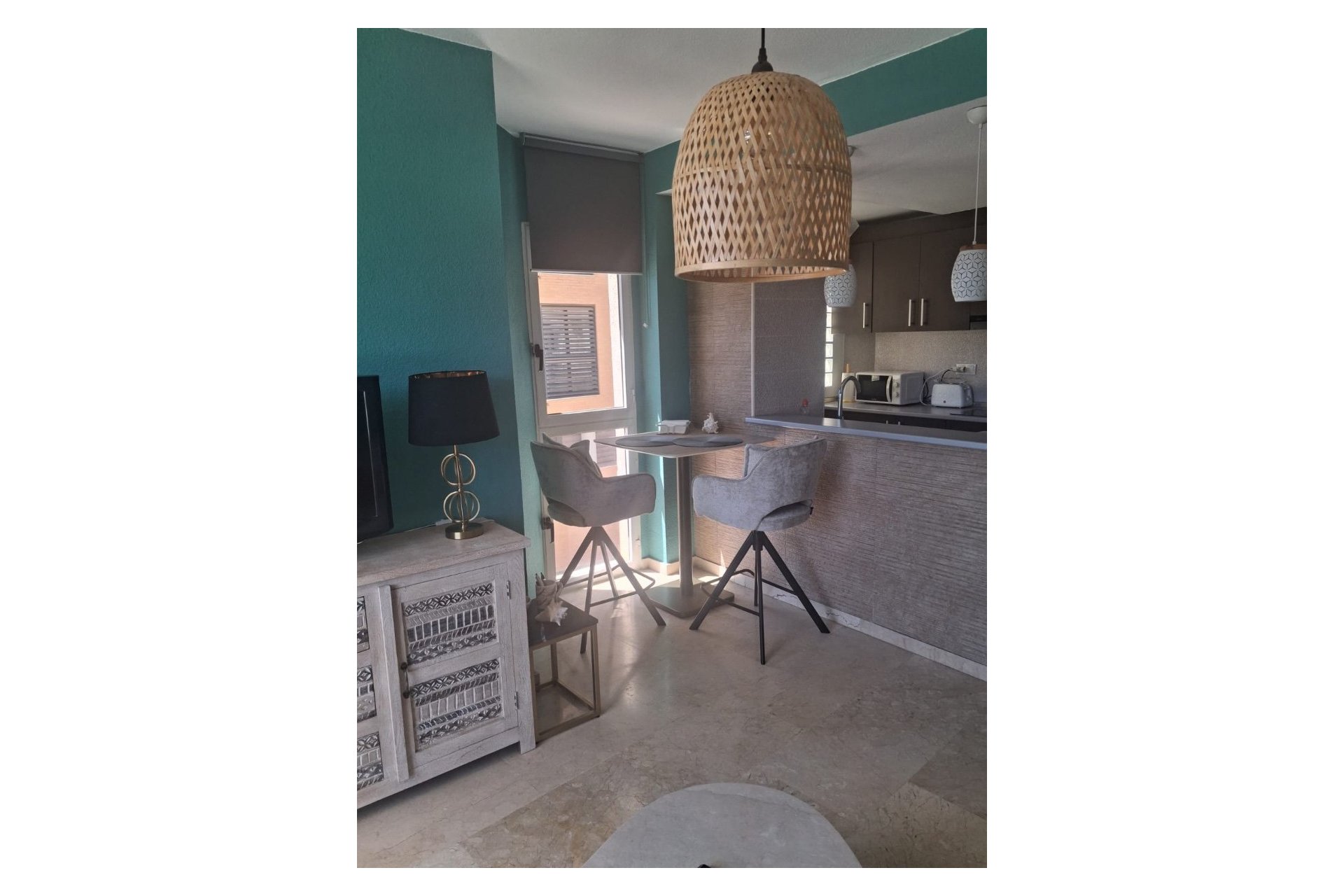 Location à long terme - Appartement -
Albir