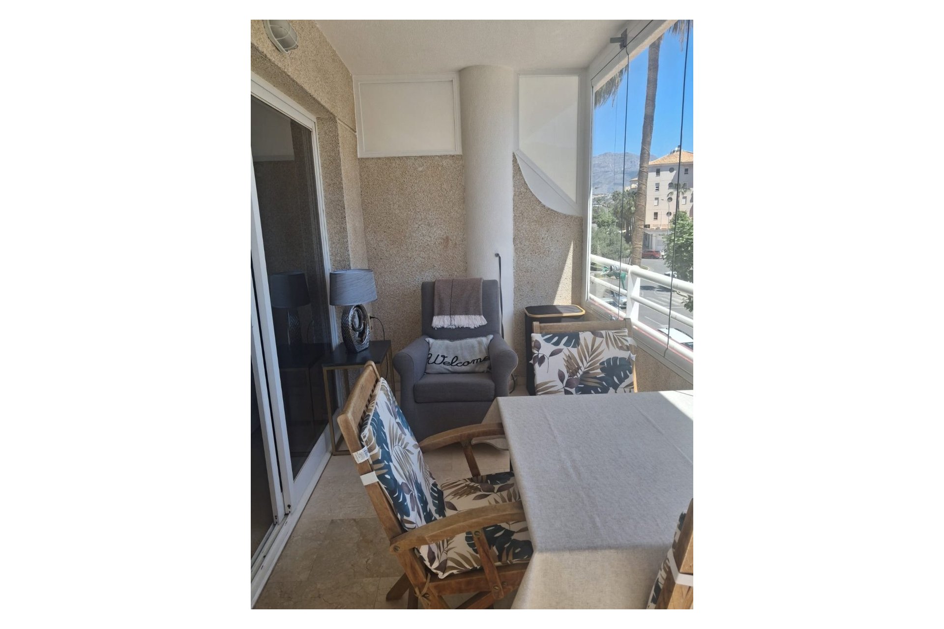 Location à long terme - Appartement -
Albir
