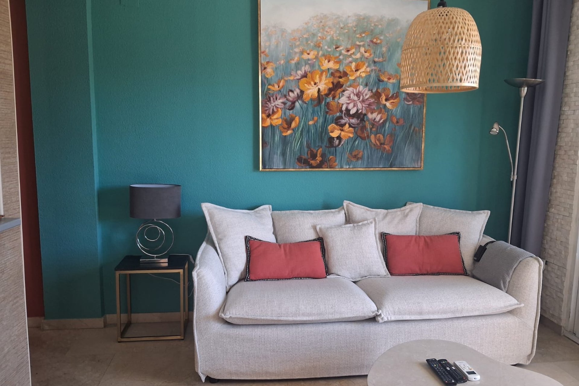 Location à long terme - Appartement -
Albir