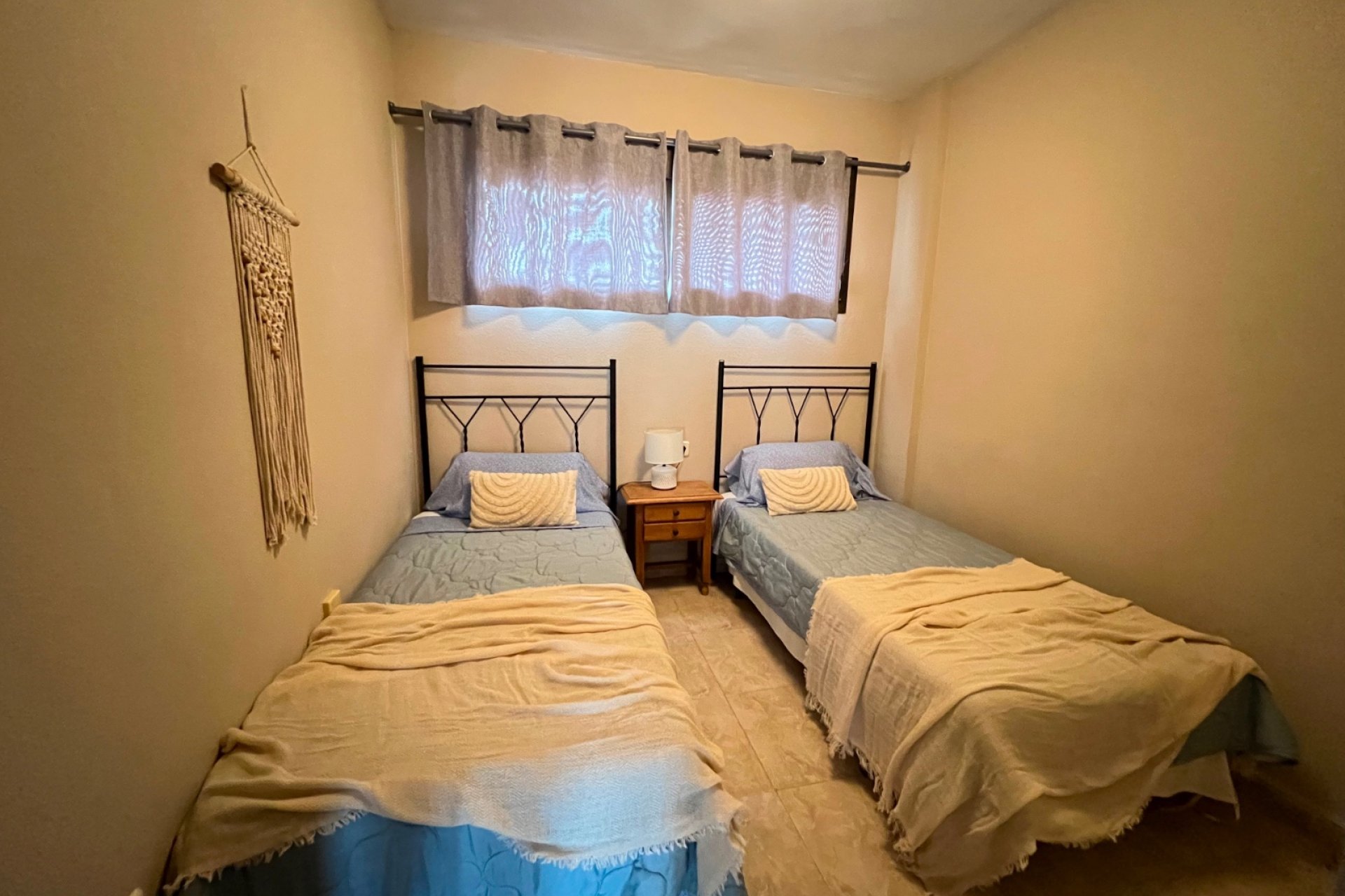 Location à long terme - Appartement -
Albir