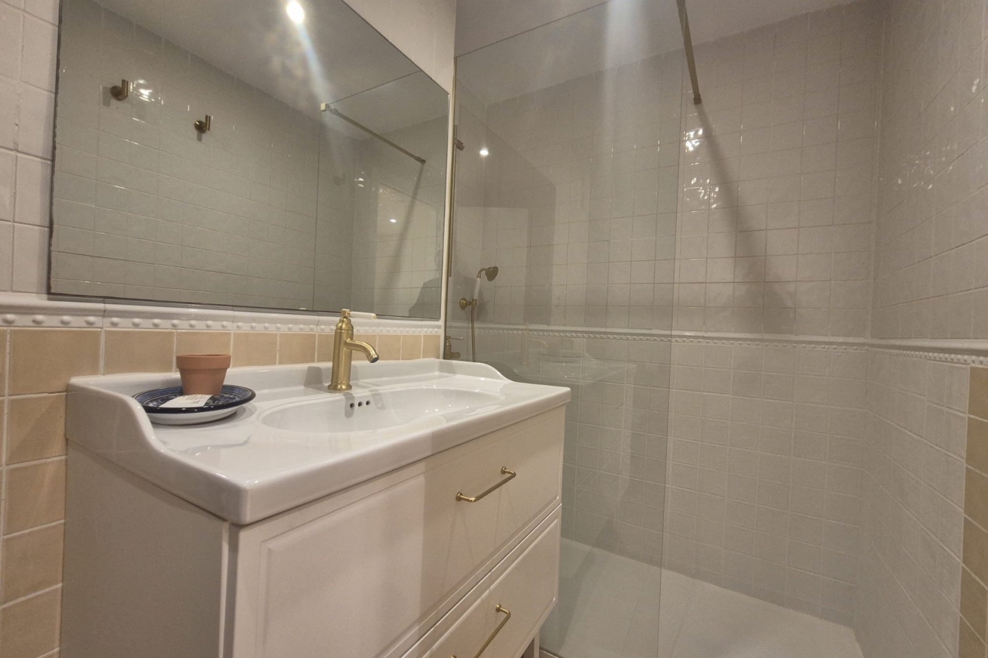 Location à long terme - Appartement -
Altea