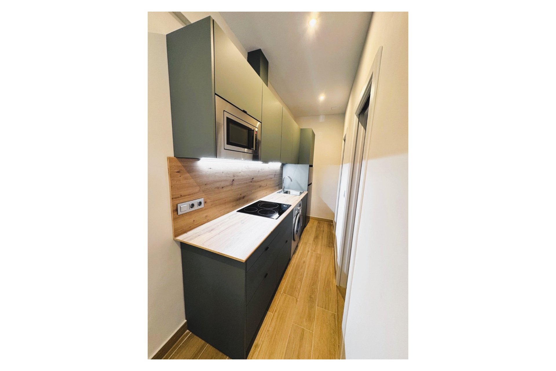 Location à long terme - Appartement -
Benidorm