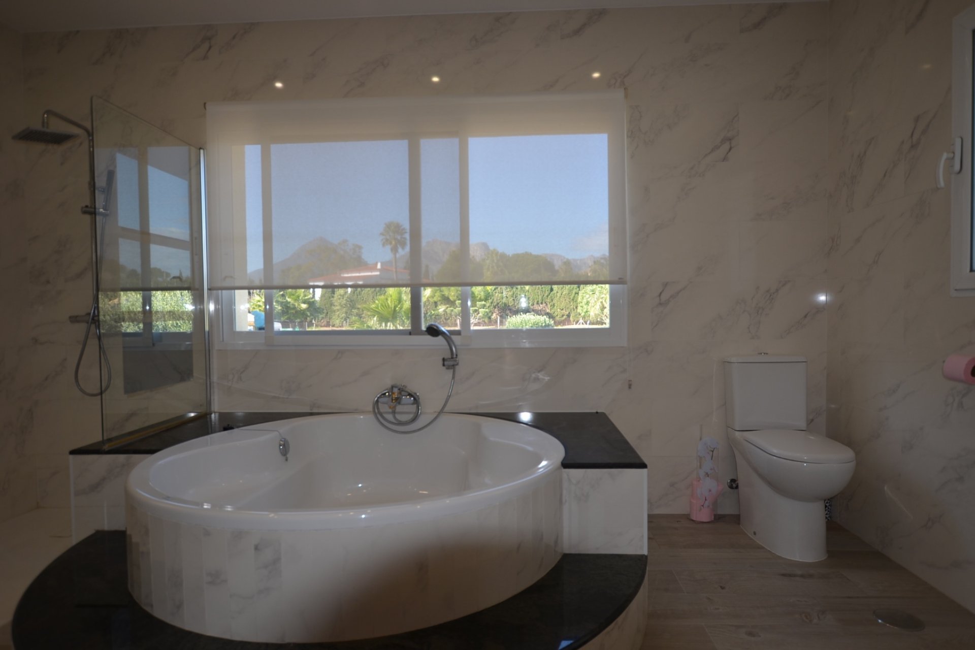 Location à long terme -  Chalet / Villa -
Altea