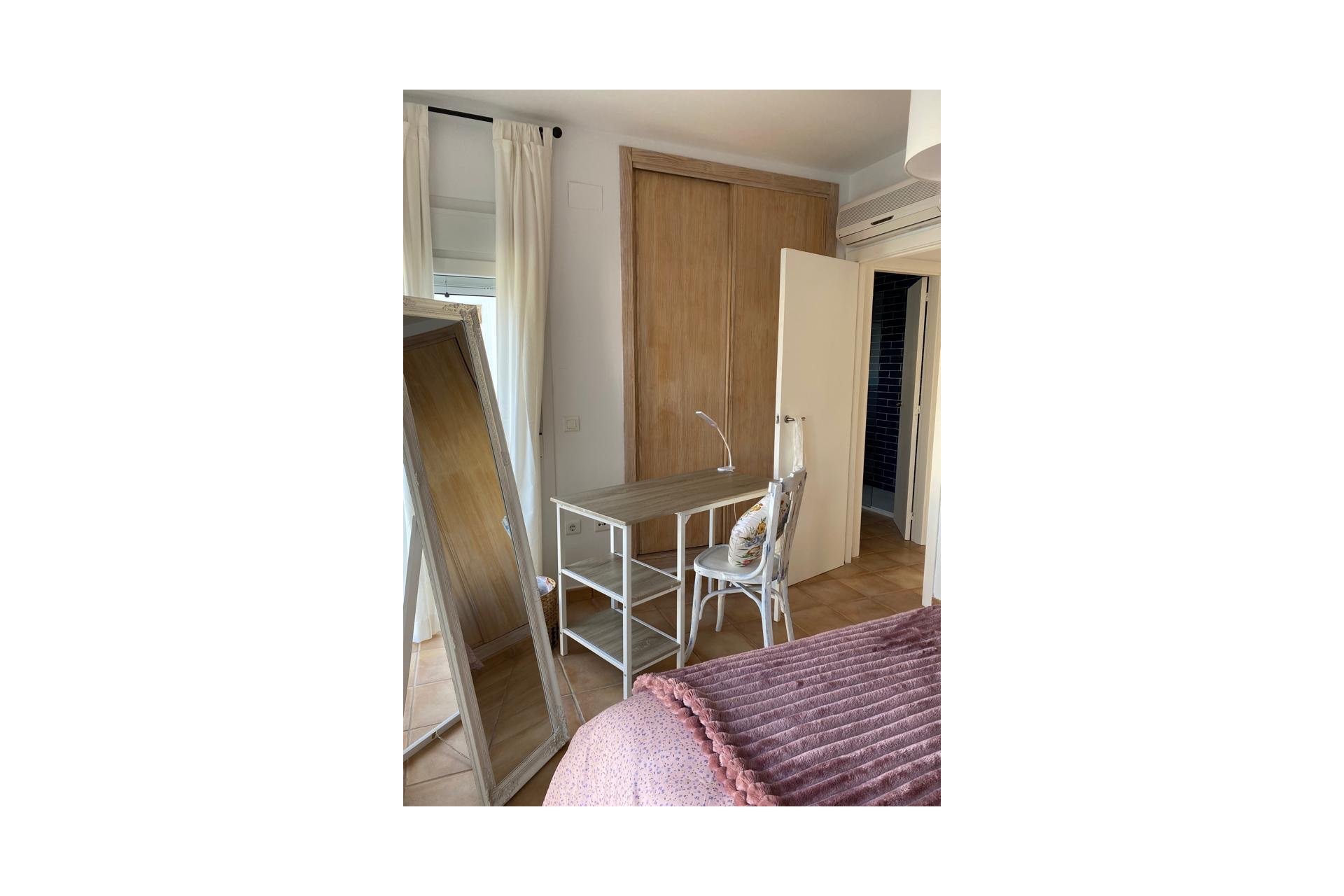 Location à long terme - Maison mitoyenne -
Albir