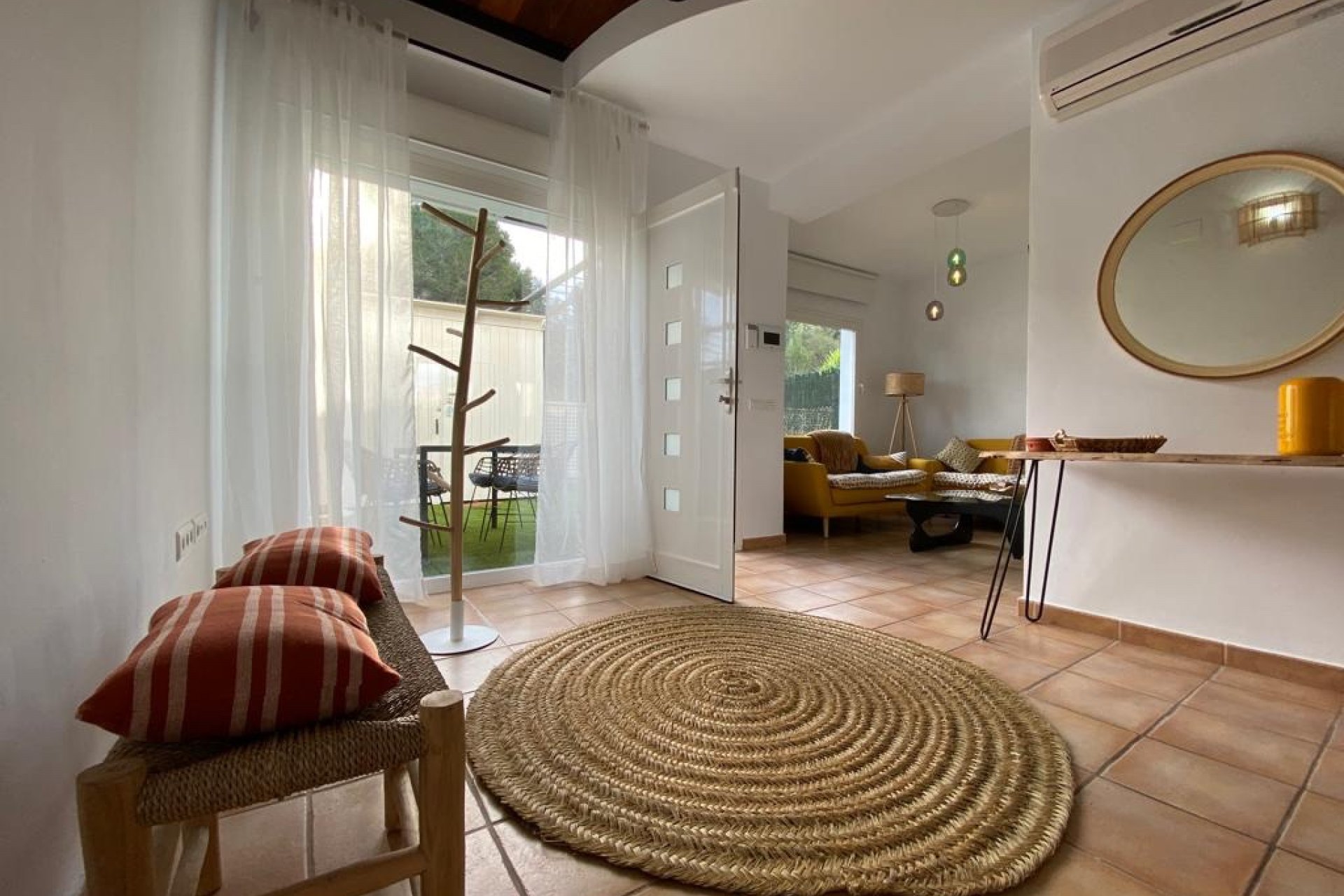 Location à long terme - Maison mitoyenne -
Albir
