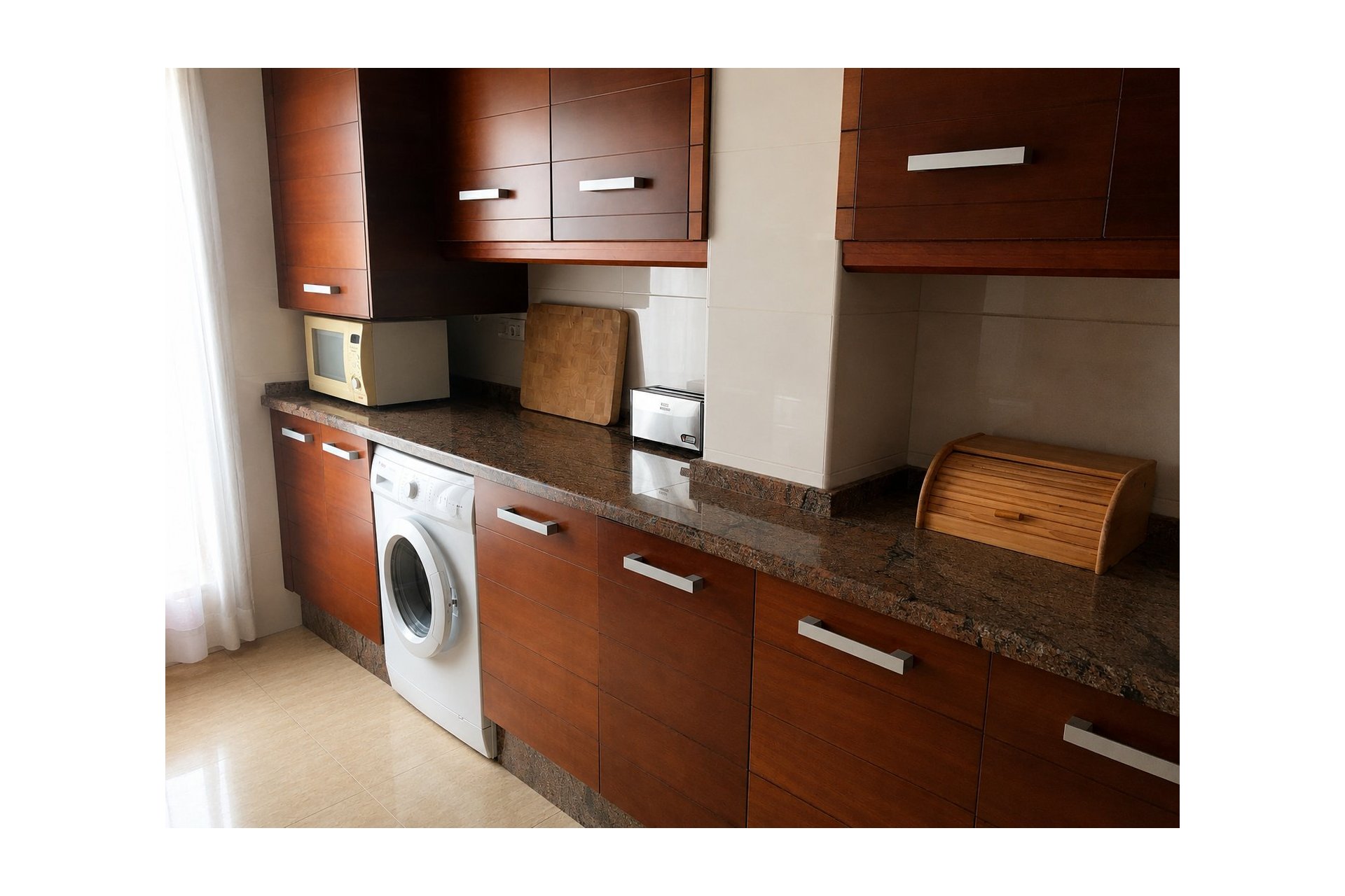 Long Term Rental - Apartment / Flat -
Albir