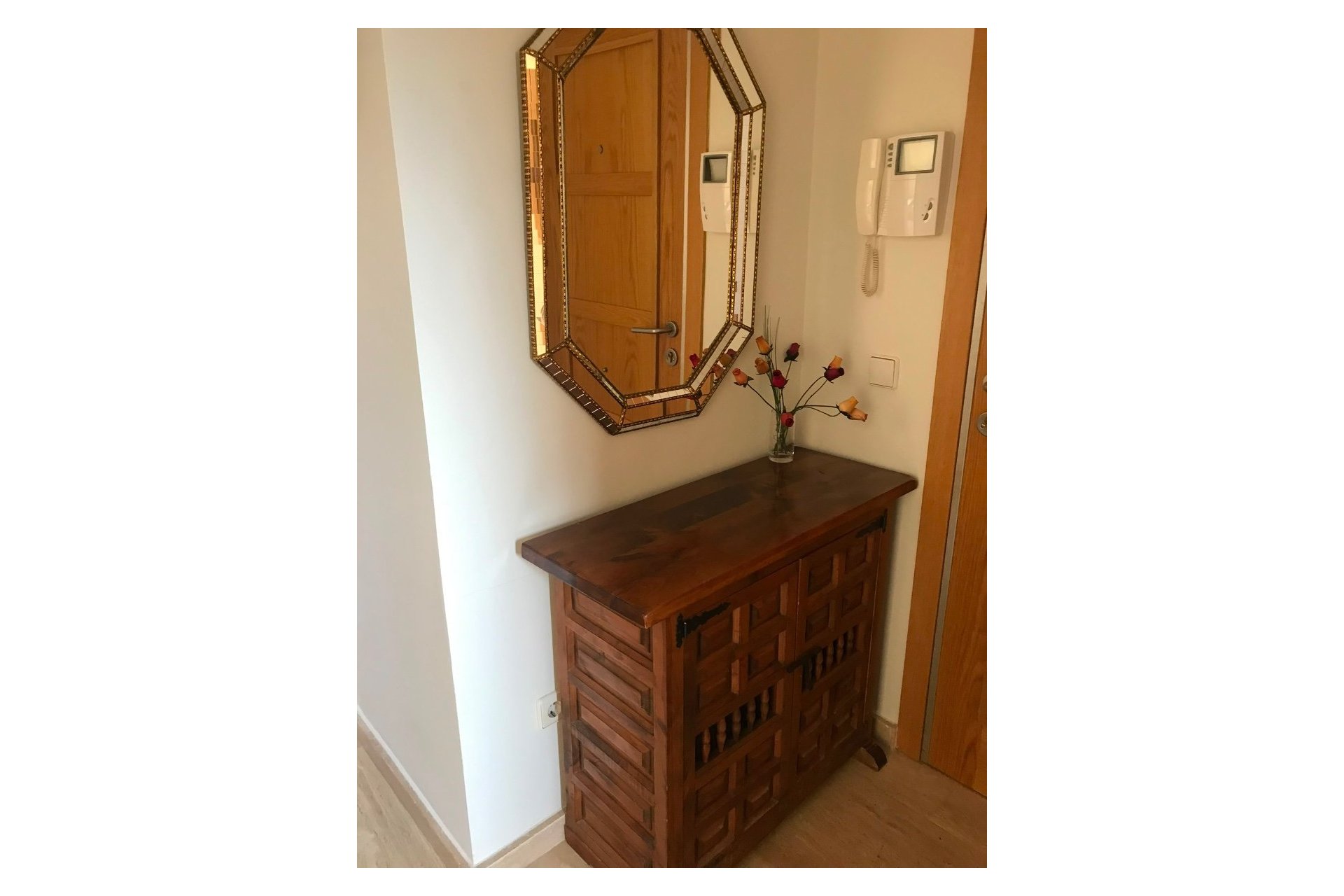 Long Term Rental - Apartment / Flat -
Albir