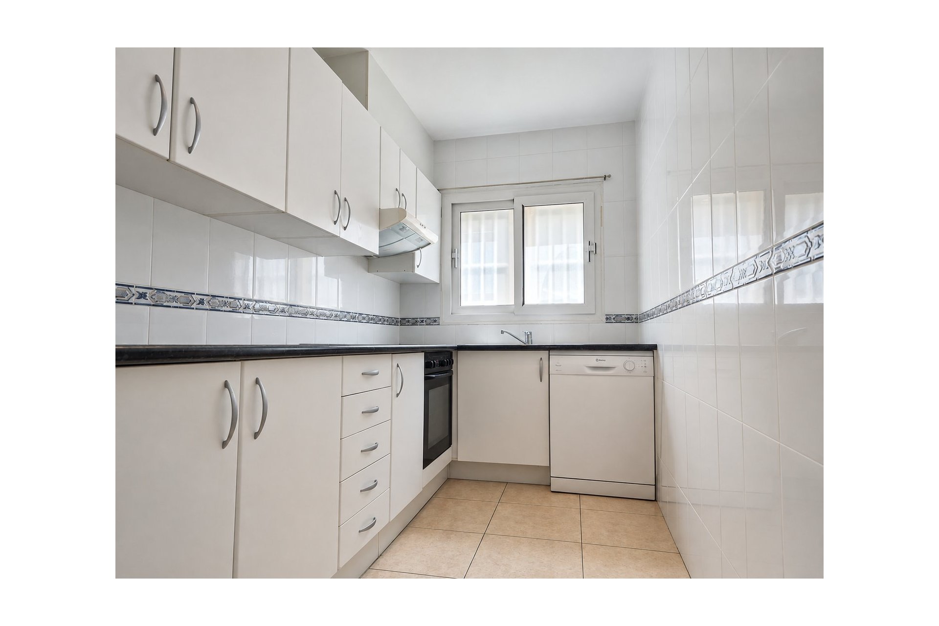 Long Term Rental - Apartment / Flat -
Albir