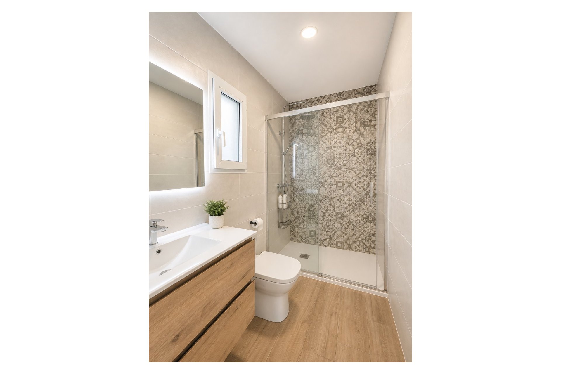 Long Term Rental - Apartment / Flat -
Albir