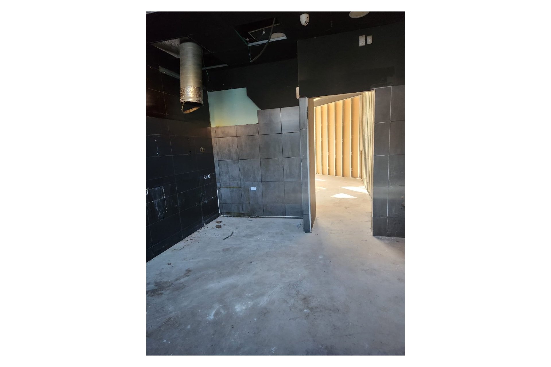 Long Term Rental - Commercial -
Albir