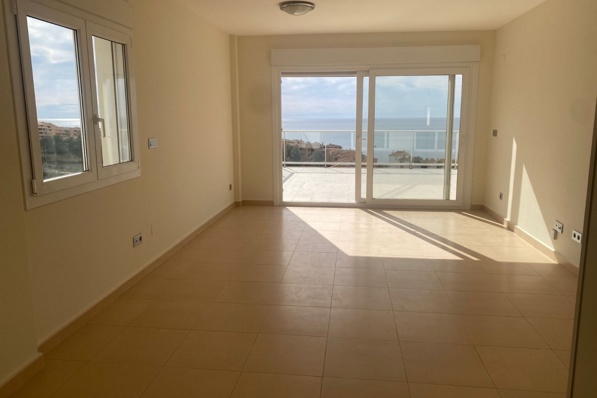 Long Term Rental - Penthouse -
Altea - Pueblo Mascarat