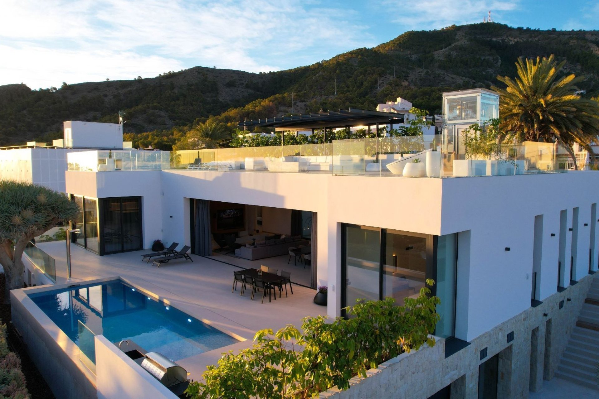 New Build -  Chalet / Villa -
Albir