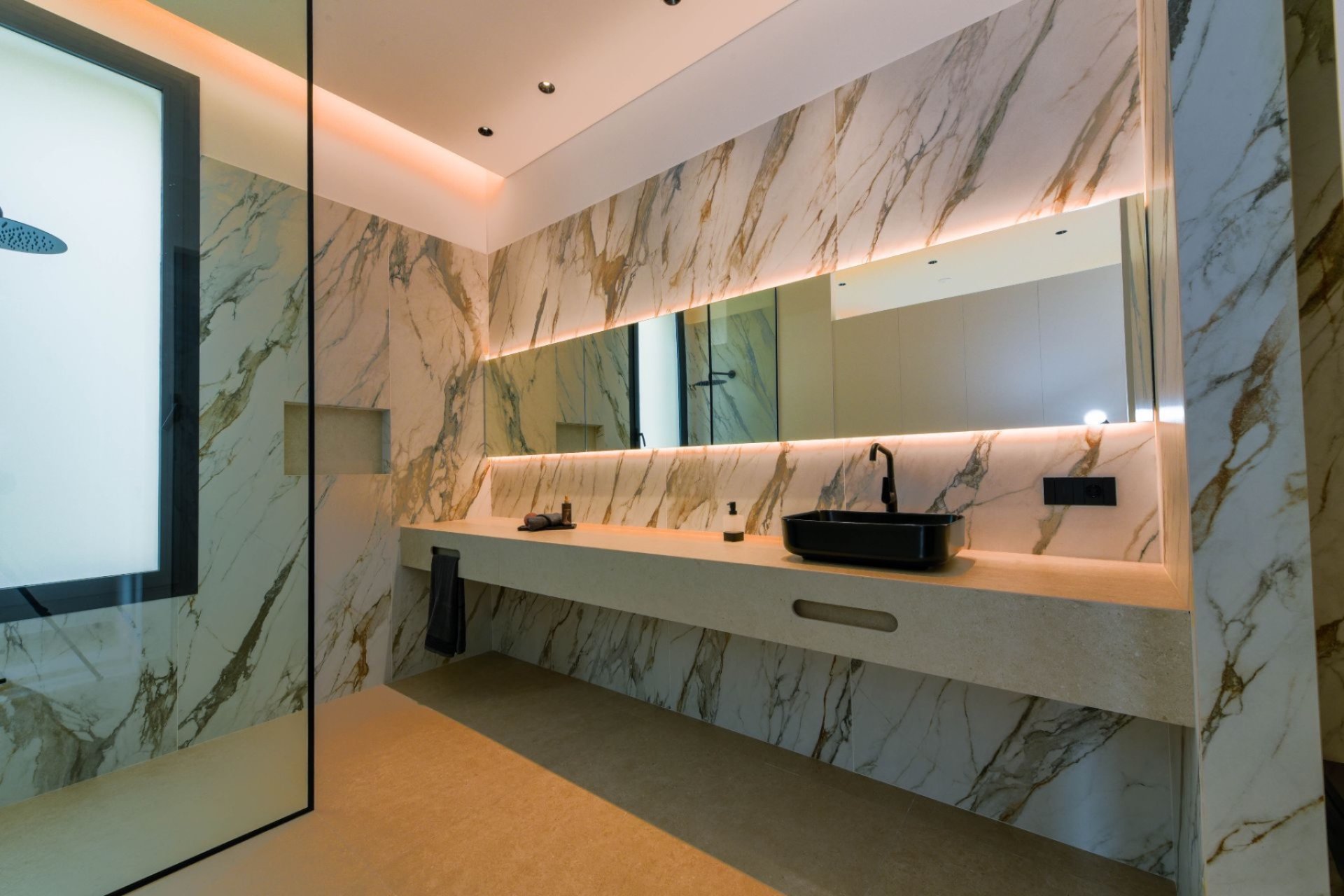 New Build -  Chalet / Villa -
Albir