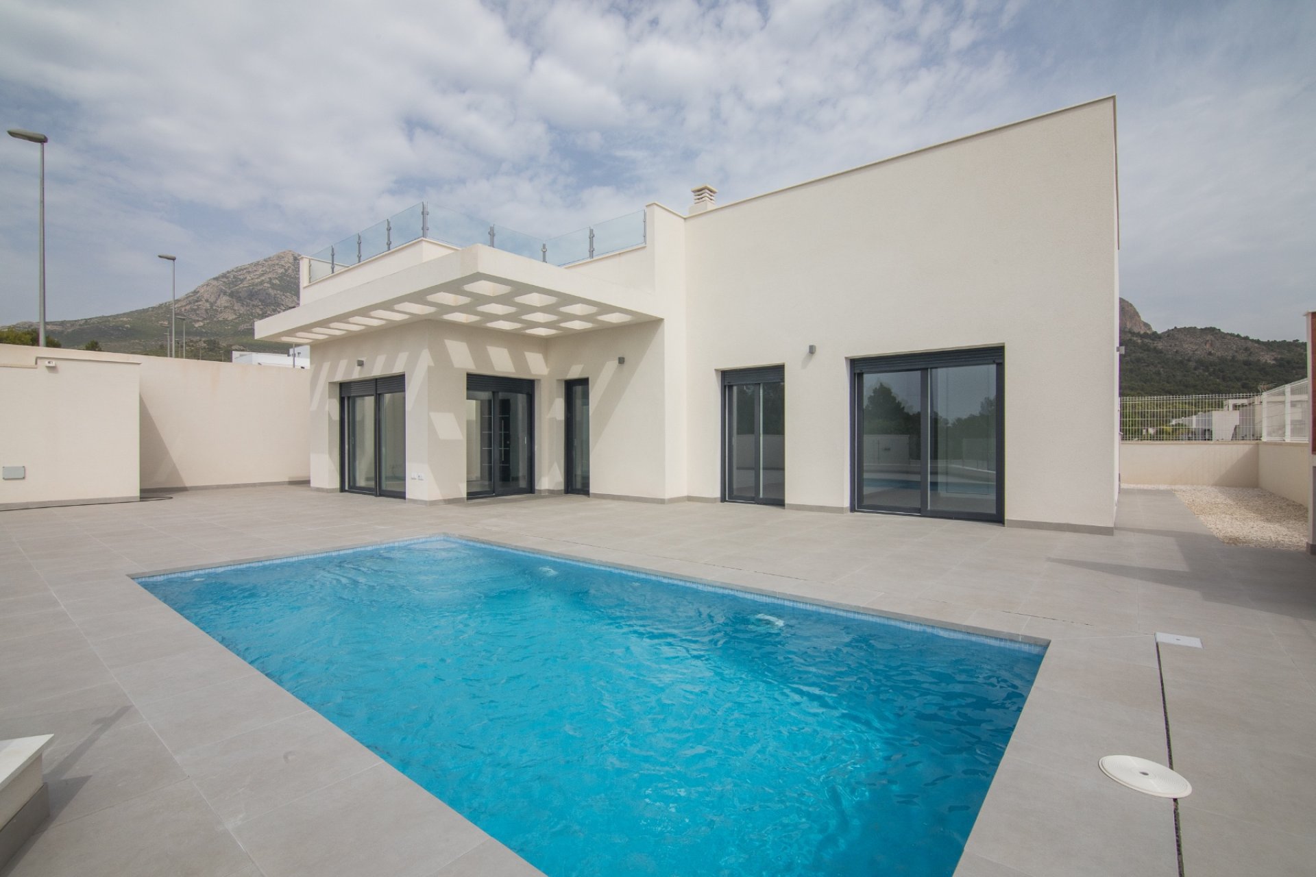 New Build -  Chalet / Villa -
Polop