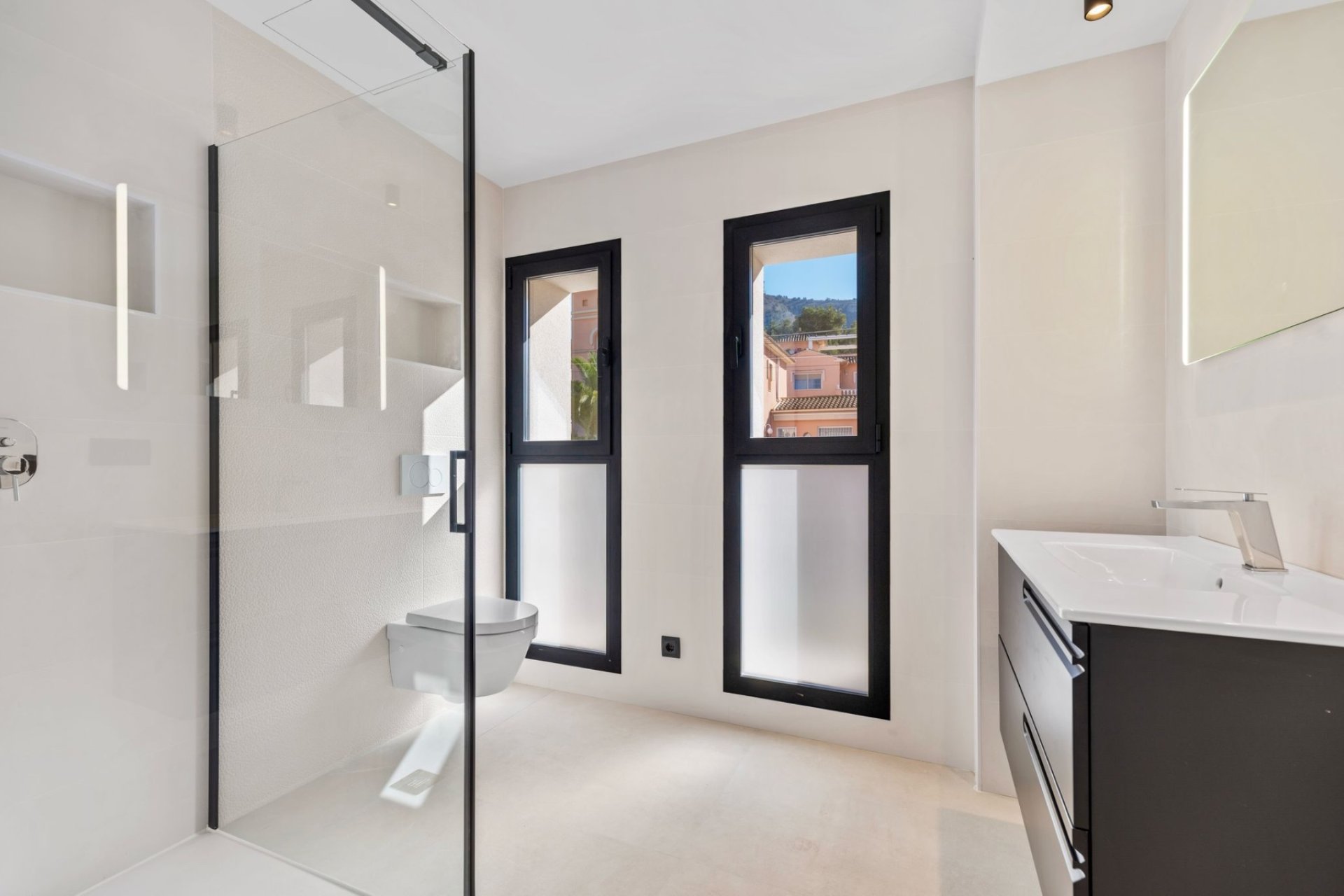 Nouvelle construction -  Chalet / Villa -
Albir