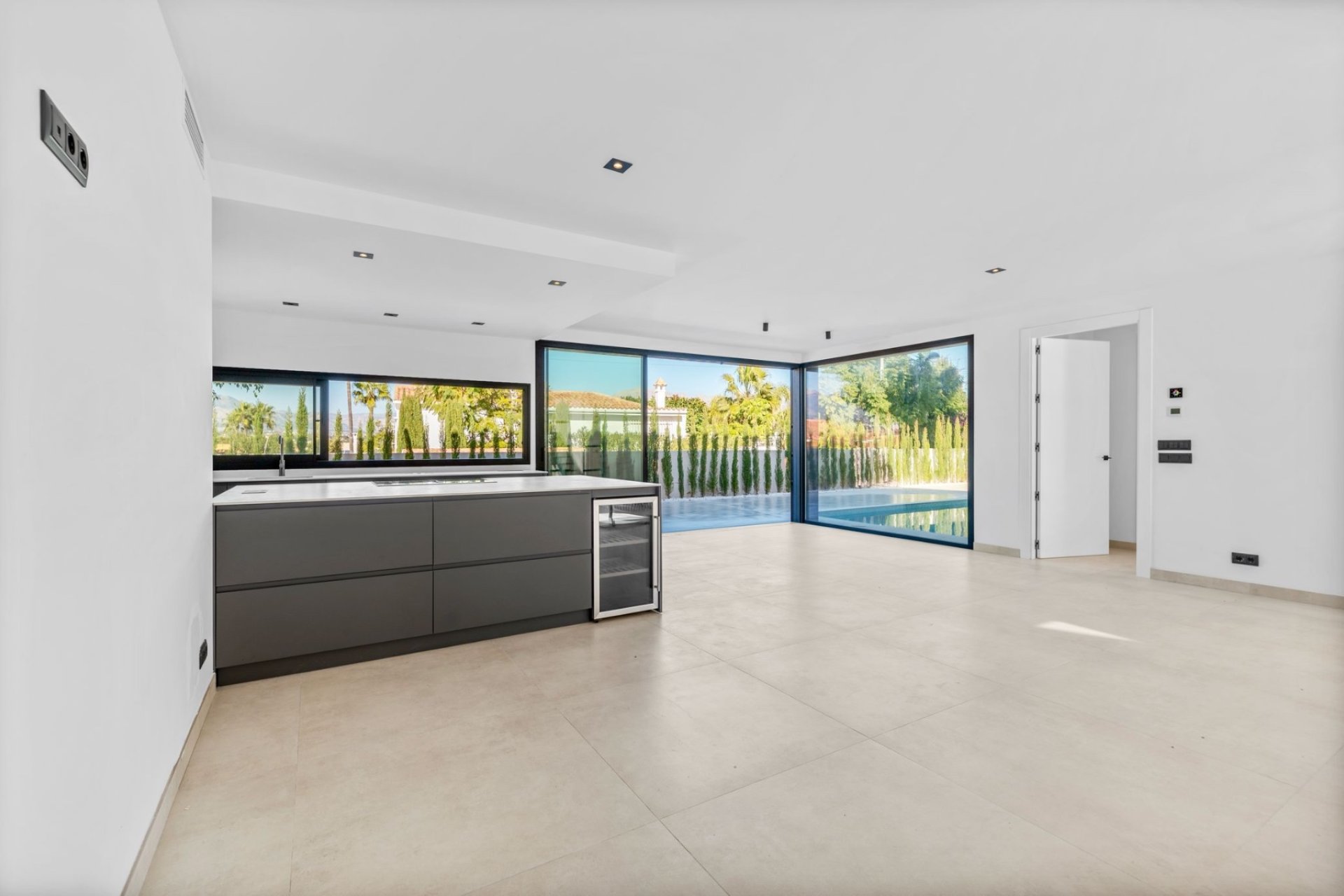 Obra nueva - Chalet / Villa  -
Albir