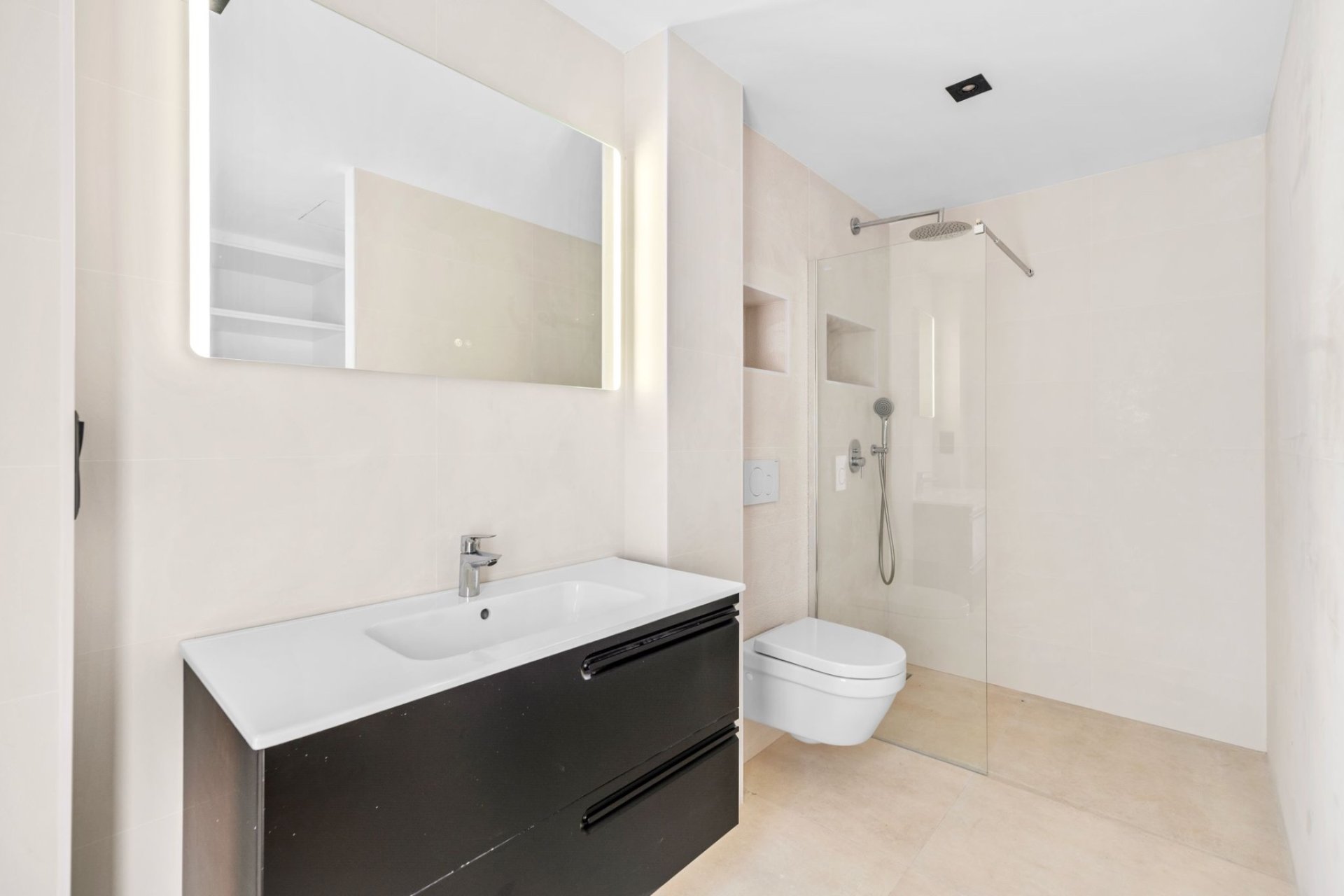 Obra nueva - Chalet / Villa  -
Albir