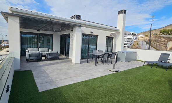 Penthouse - Resale -
            Finestrat - 3916