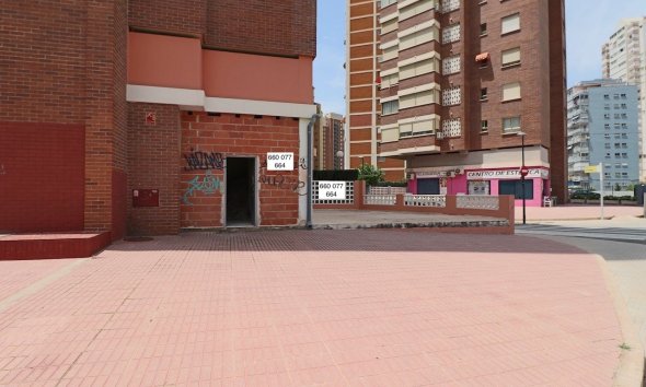 Reclame - Lange Termijn Verhuur - Benidorm -
                Levante