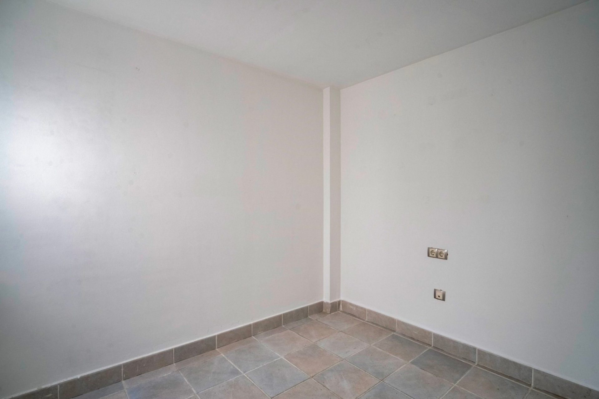 Resale - apartment -
Alfaz del Pi - Alfas del Pí