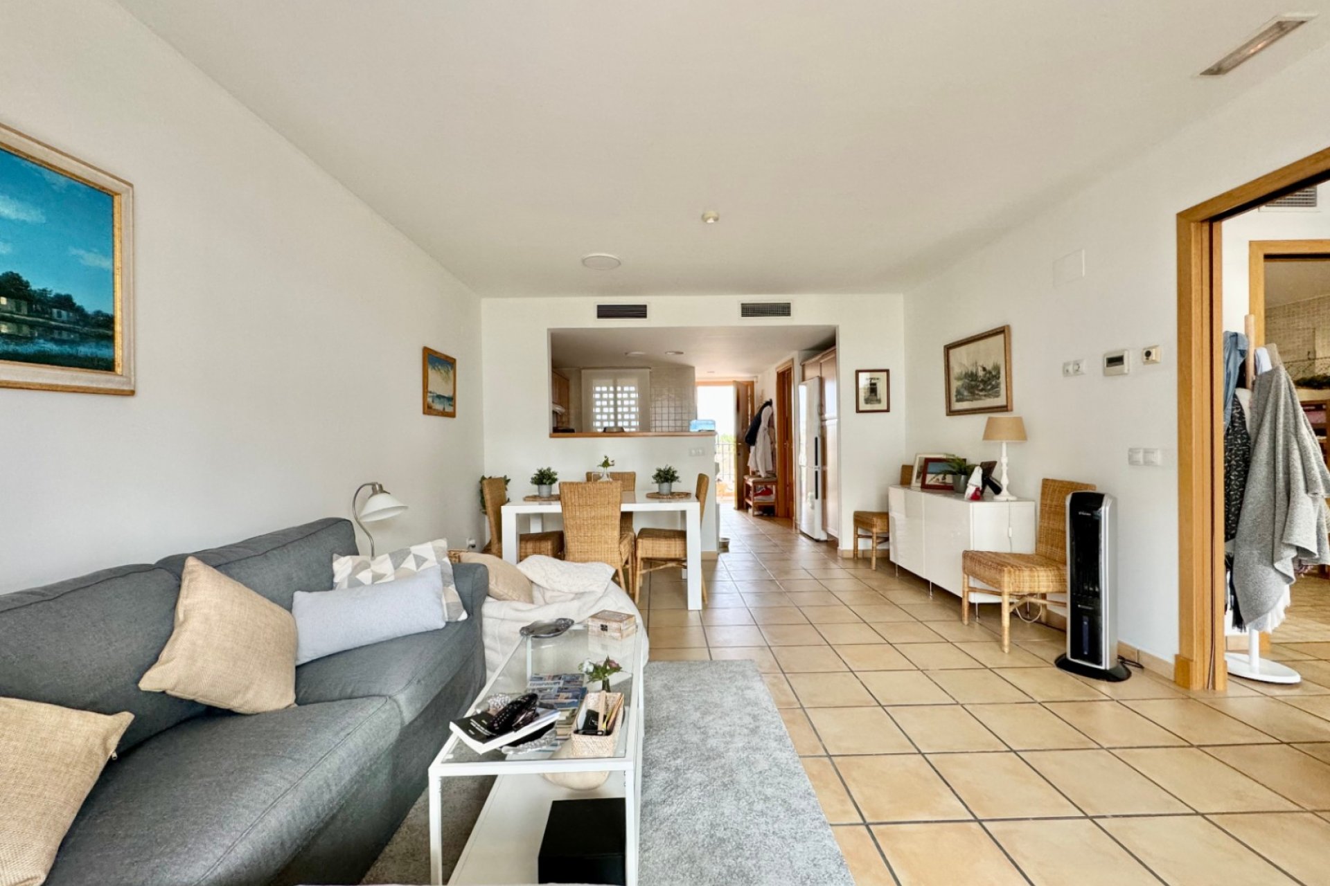 Resale - apartment -
Alfaz del Pi - Alfas del Pí