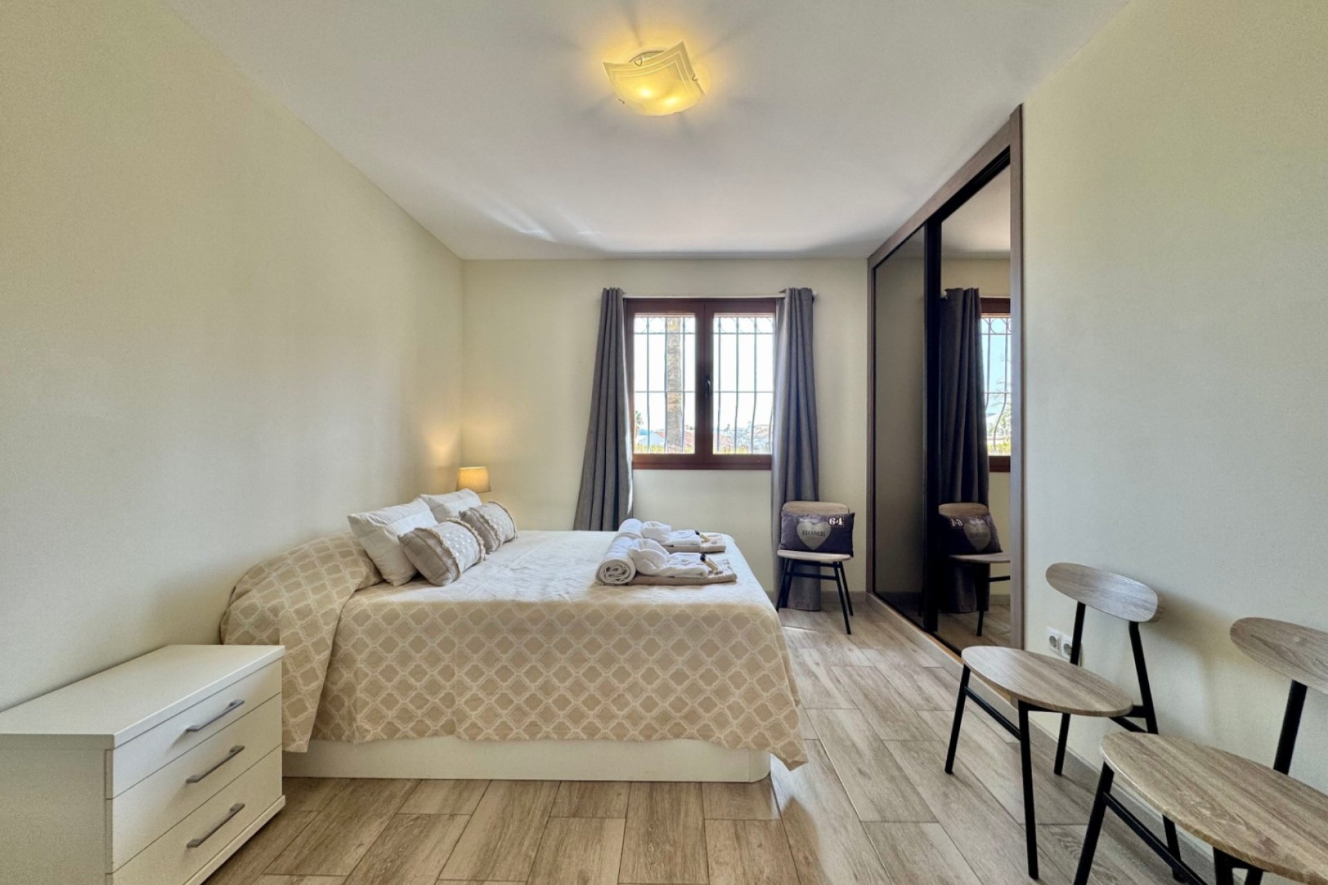 Resale - Apartment -
Alfaz del Pi - Alfas del Pí