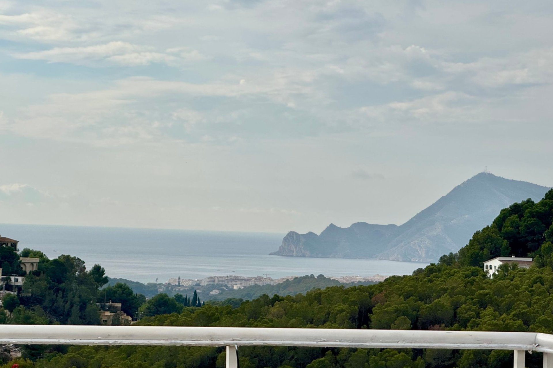 Resale - apartment -
Altea - Altea la Vella