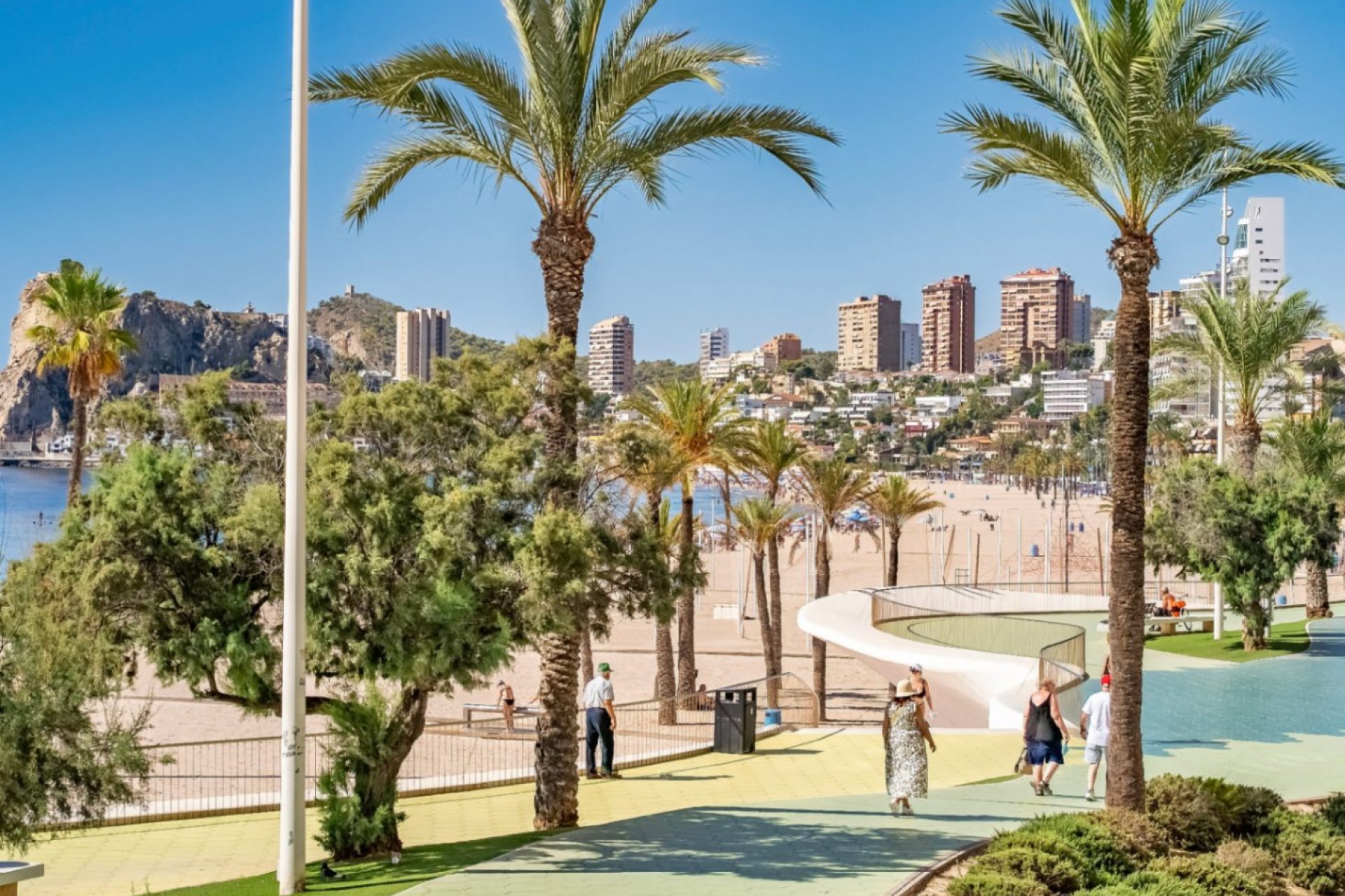 Resale - Apartment -
Benidorm - Playa de Poniente