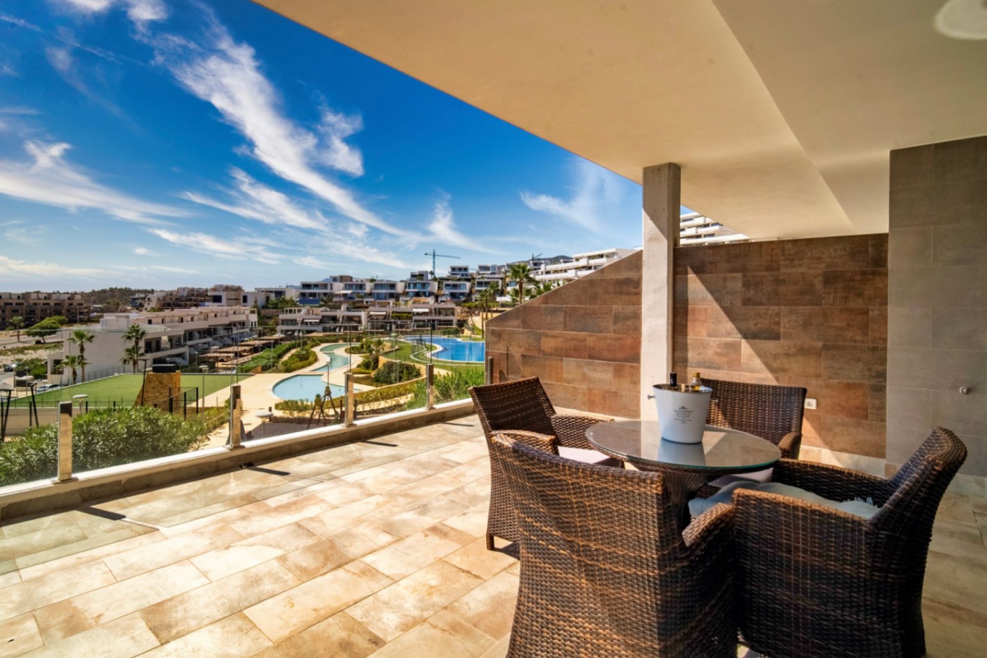 Resale - apartment -
Finestrat - Balcón de Finestrat