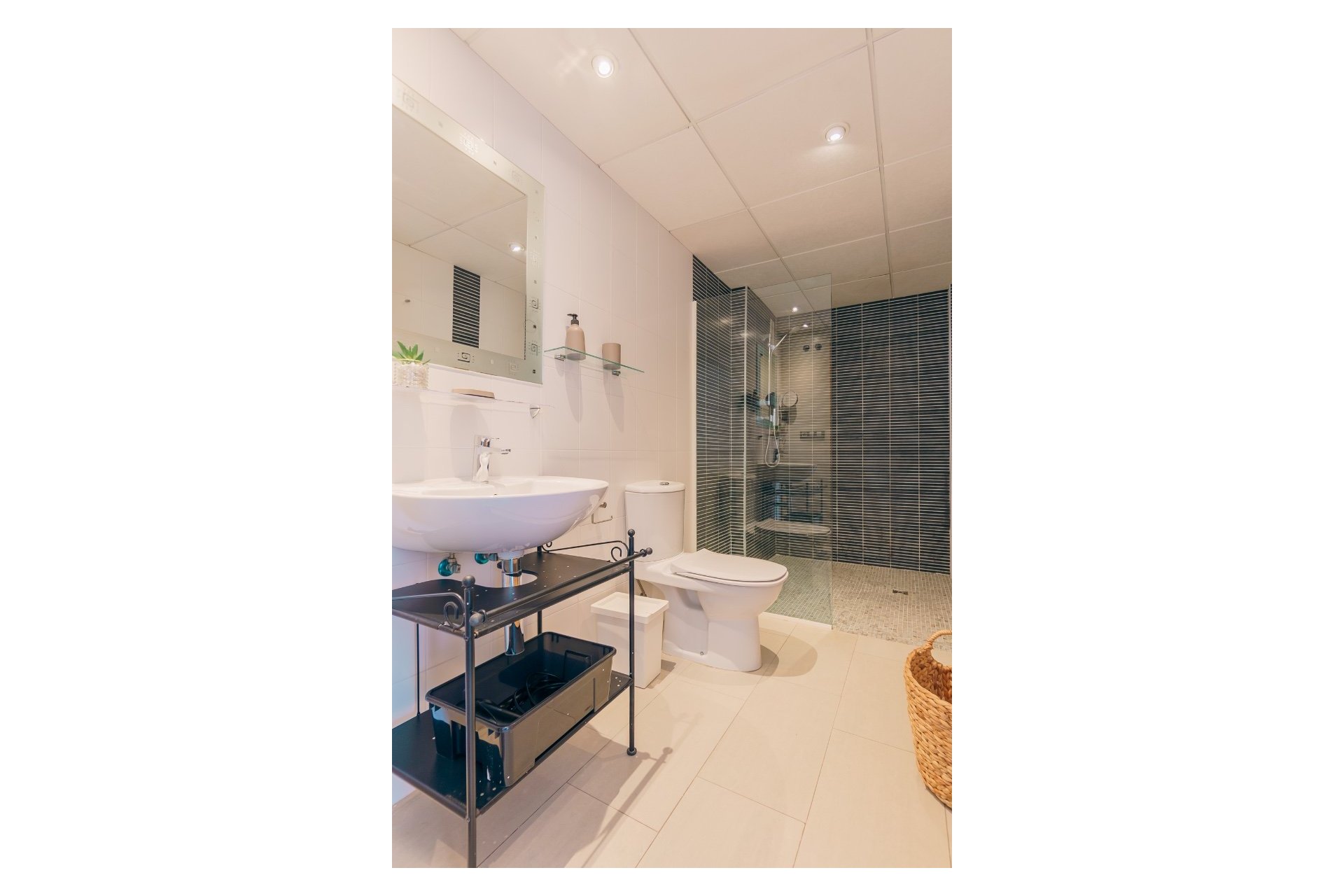 Resale - Apartment / flat -
Albir