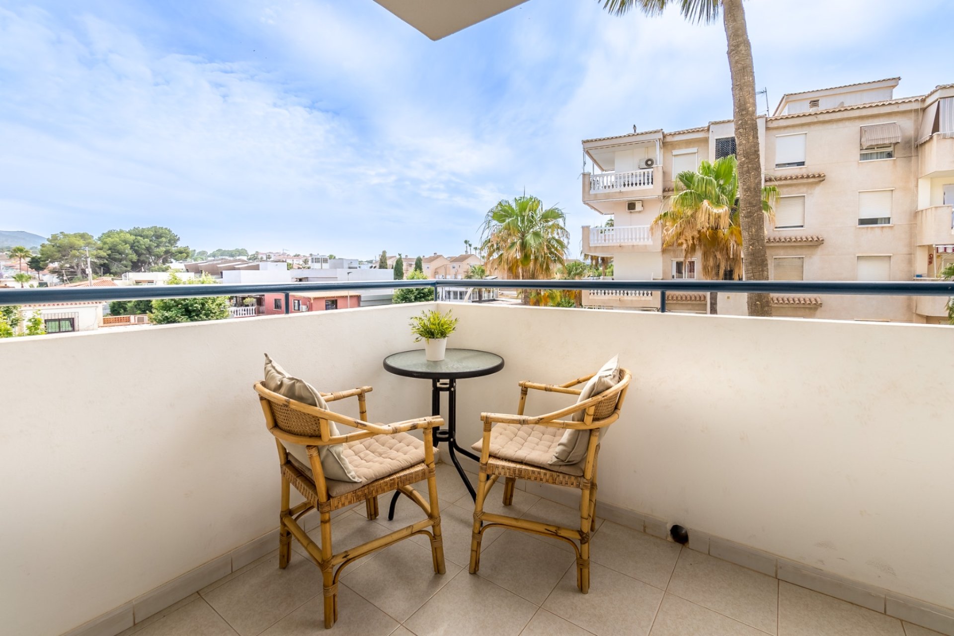 Resale - Apartment / Flat -
Albir