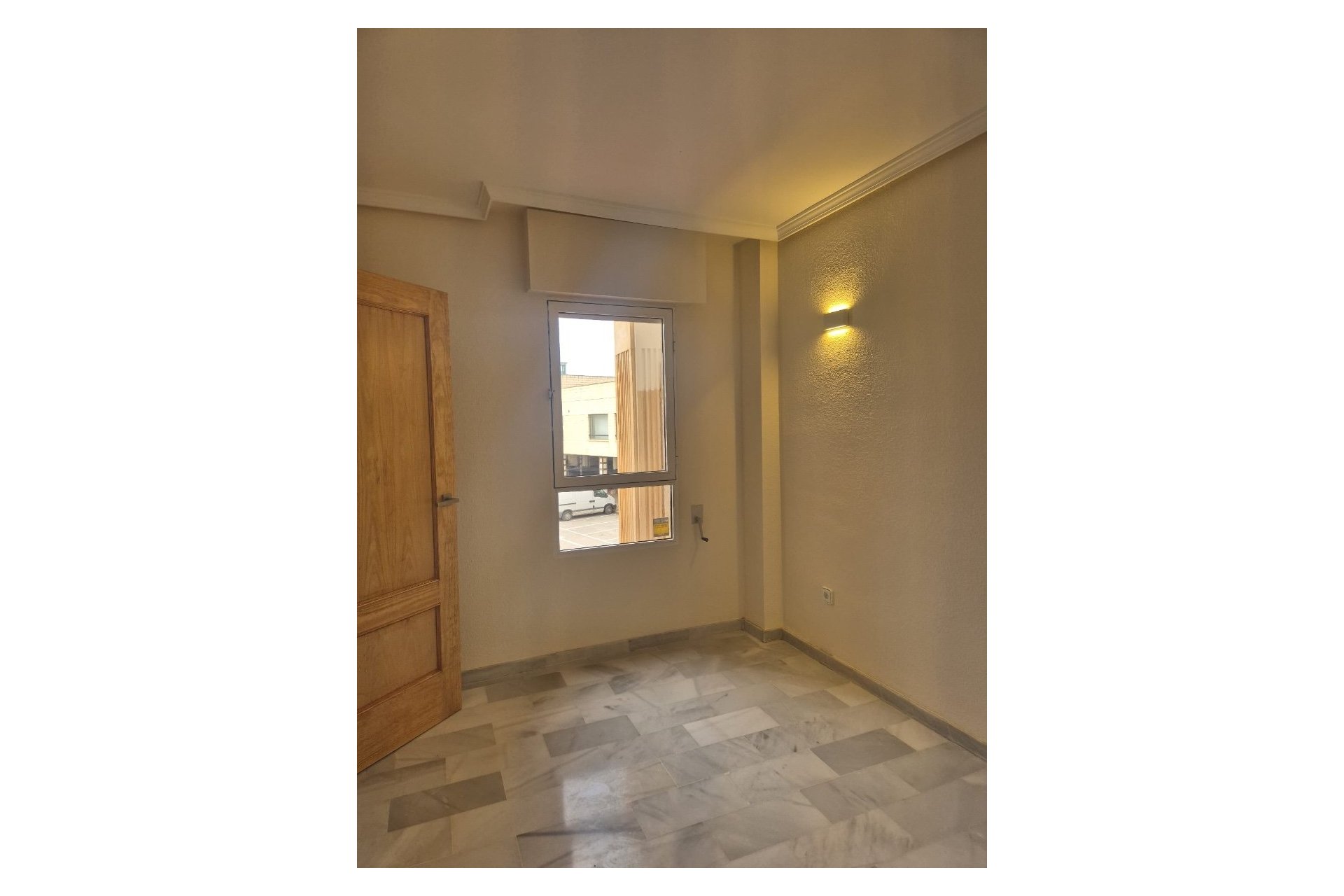 Resale - Apartment / flat -
Albir