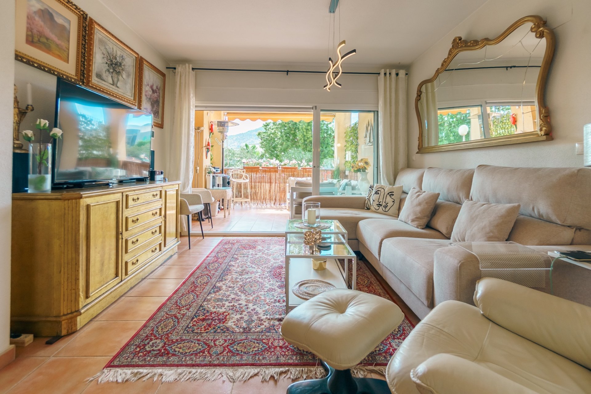 Resale - Apartment / Flat -
Albir