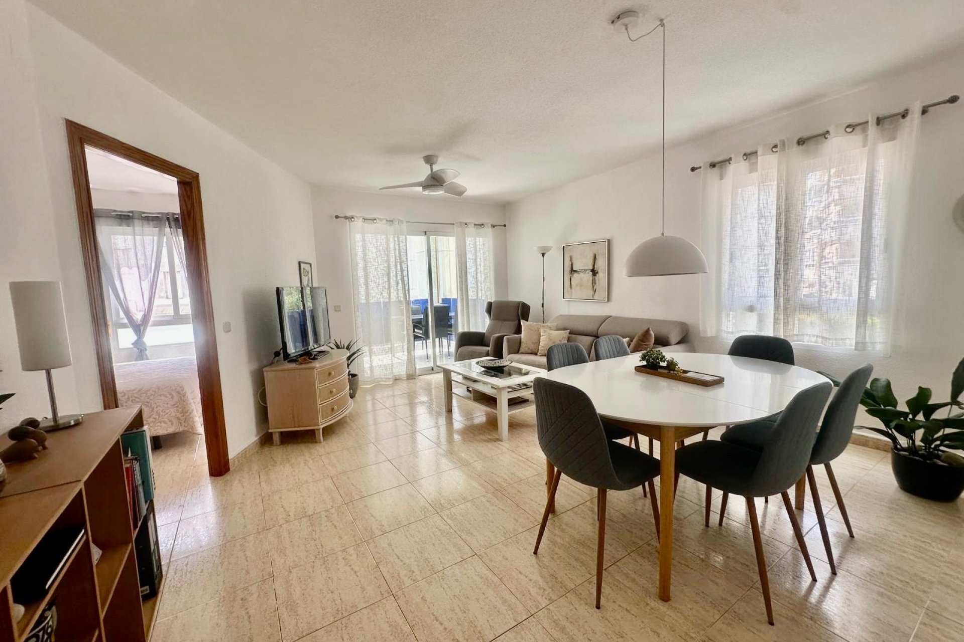 Resale - Apartment / Flat -
Albir