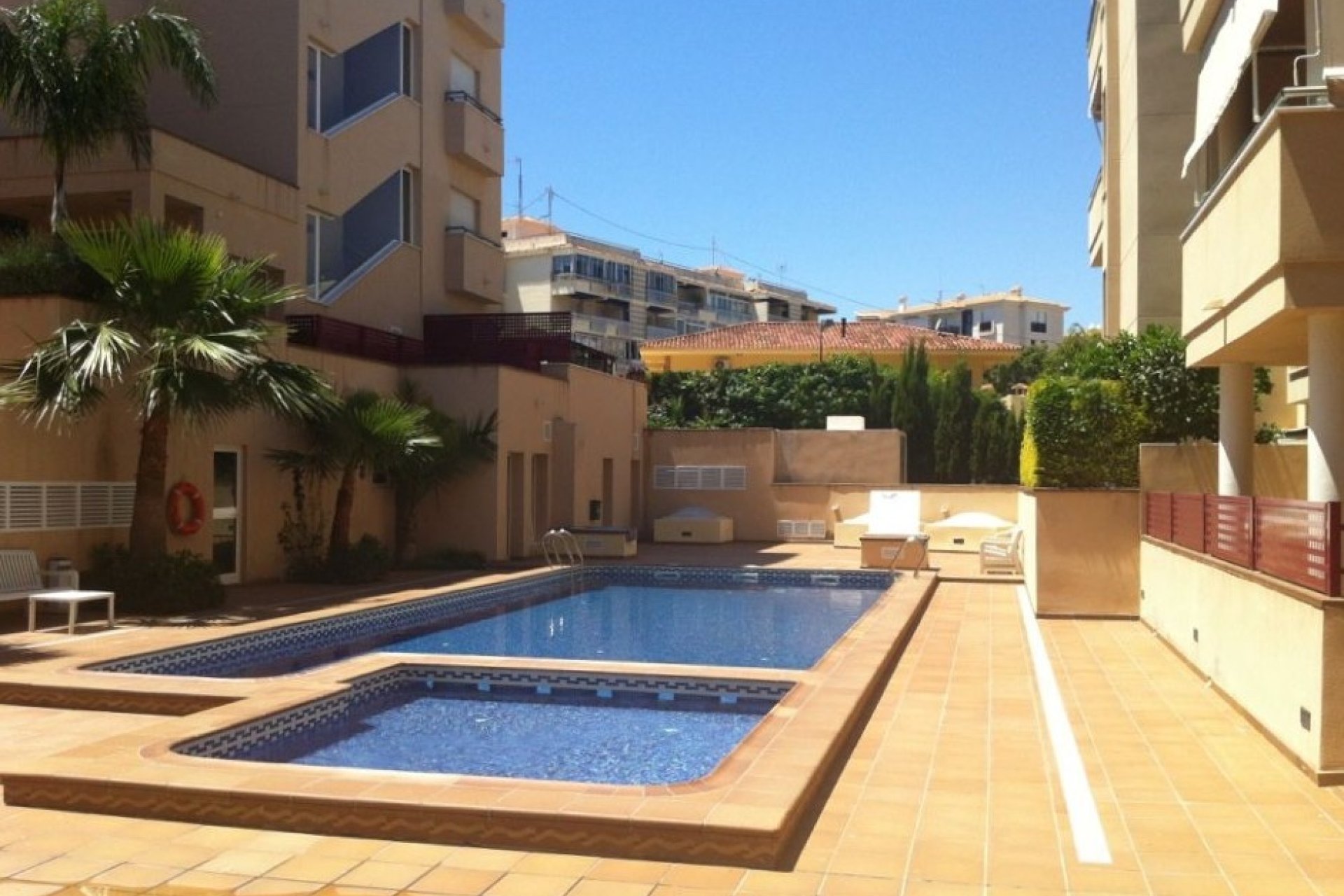 Resale - Apartment / Flat -
Albir