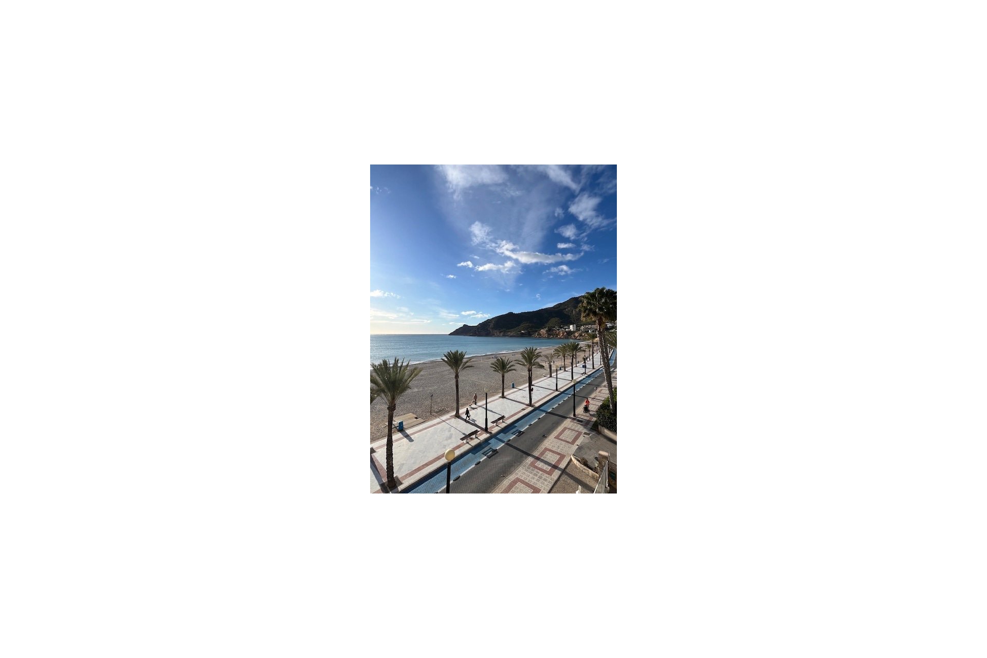 Resale - Apartment / Flat -
Albir