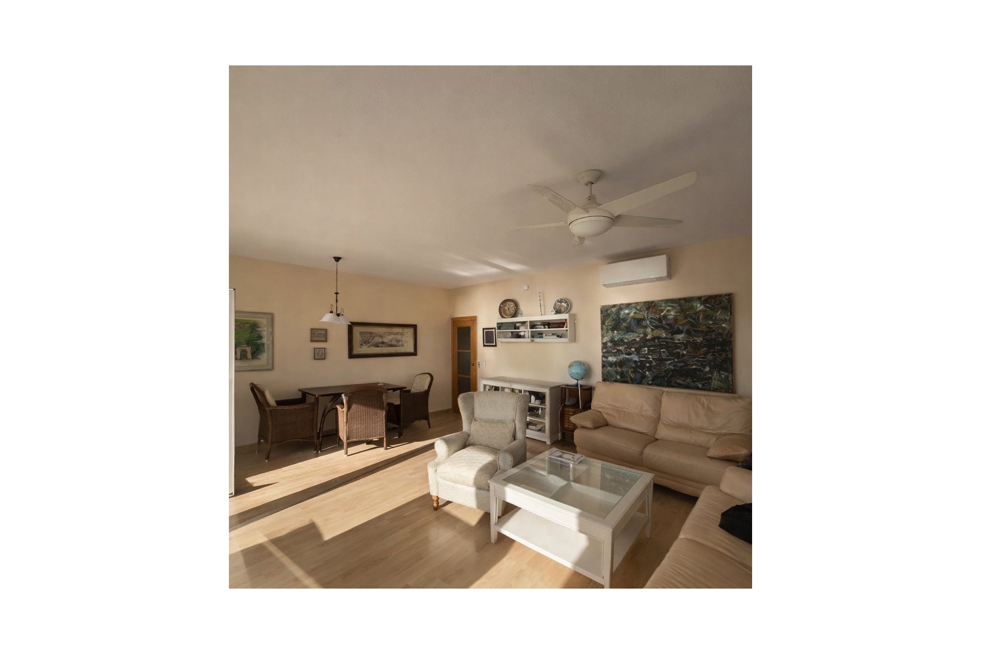 Resale - Apartment / Flat -
Albir