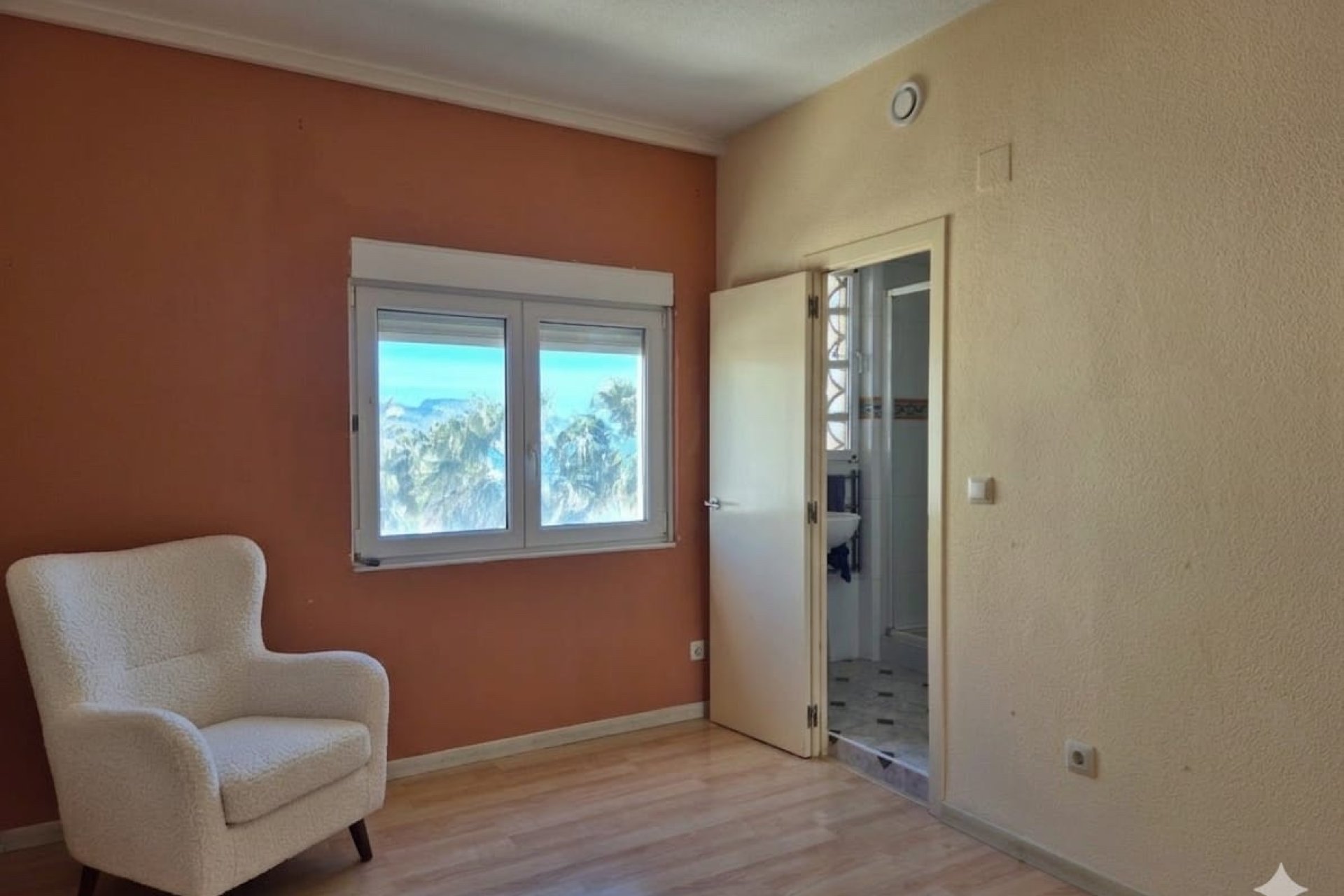 Resale - Apartment / Flat -
Albir
