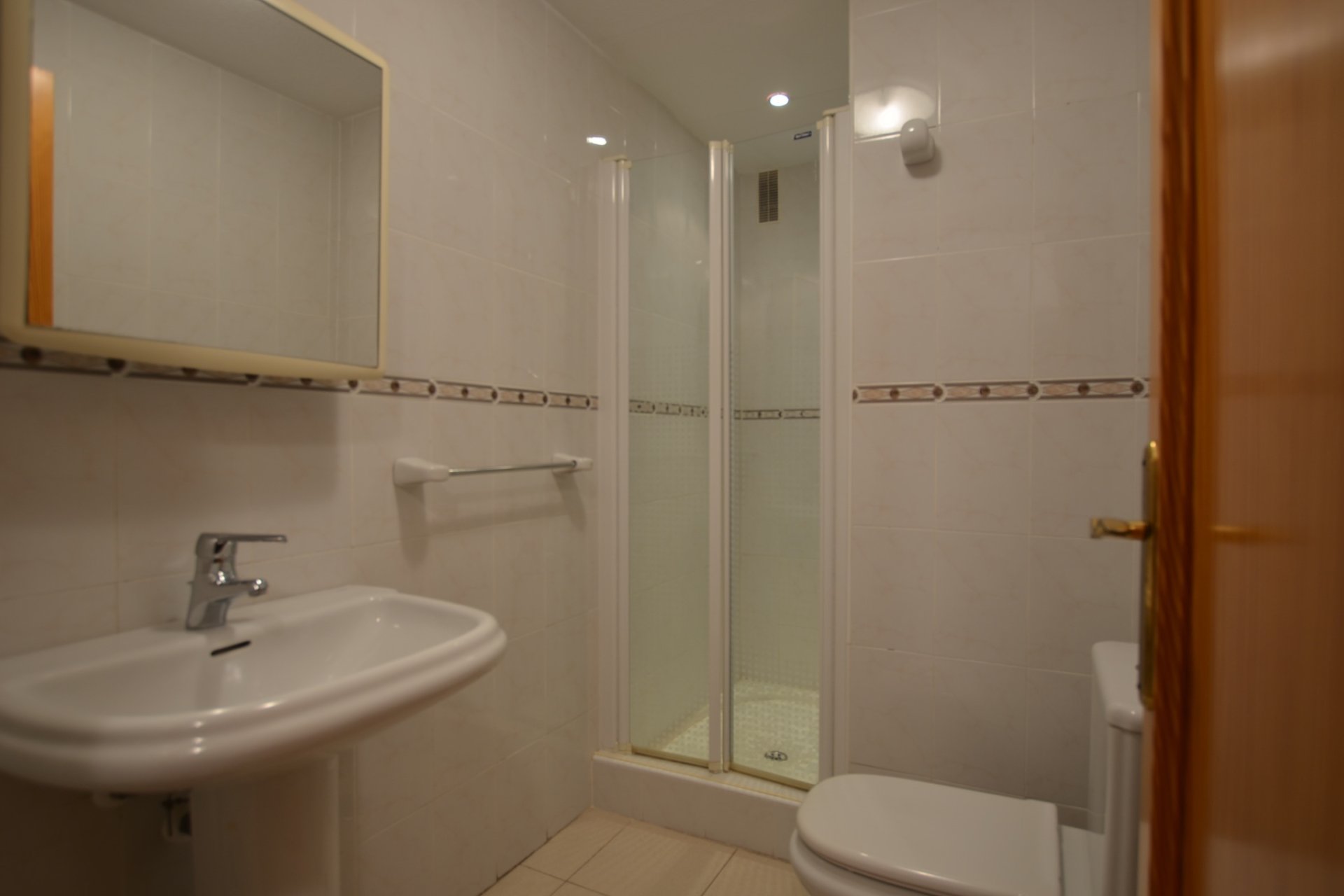 Resale - Apartment / Flat -
Albir