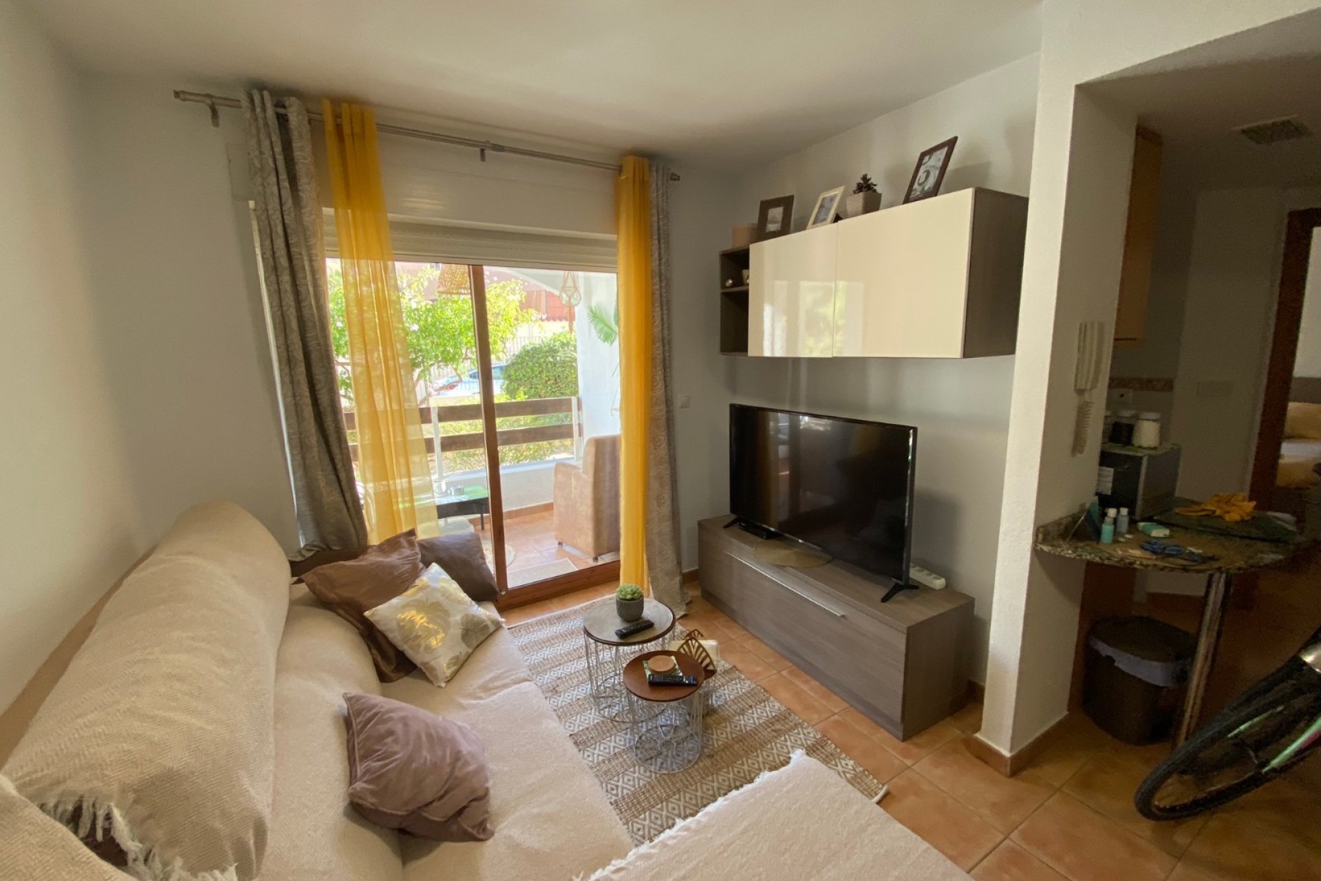 Resale - Apartment / Flat -
Albir
