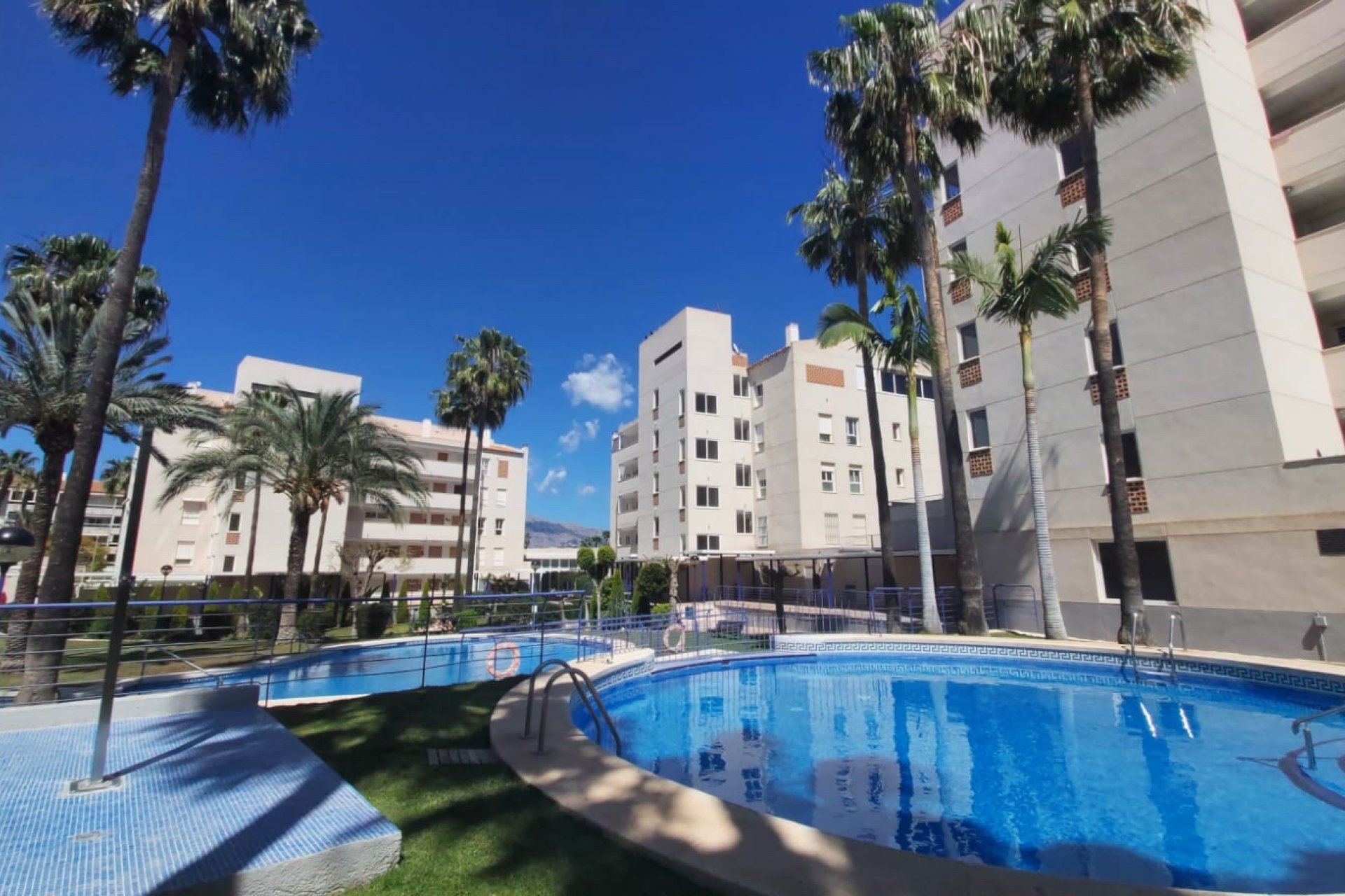 Resale - Apartment / flat -
Albir