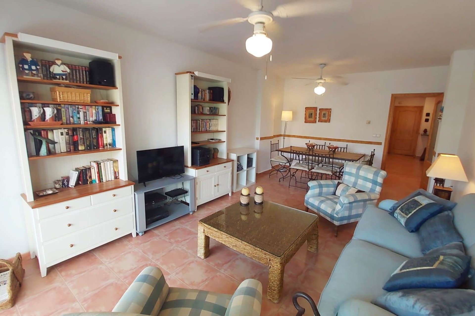 Resale - Apartment / flat -
Albir