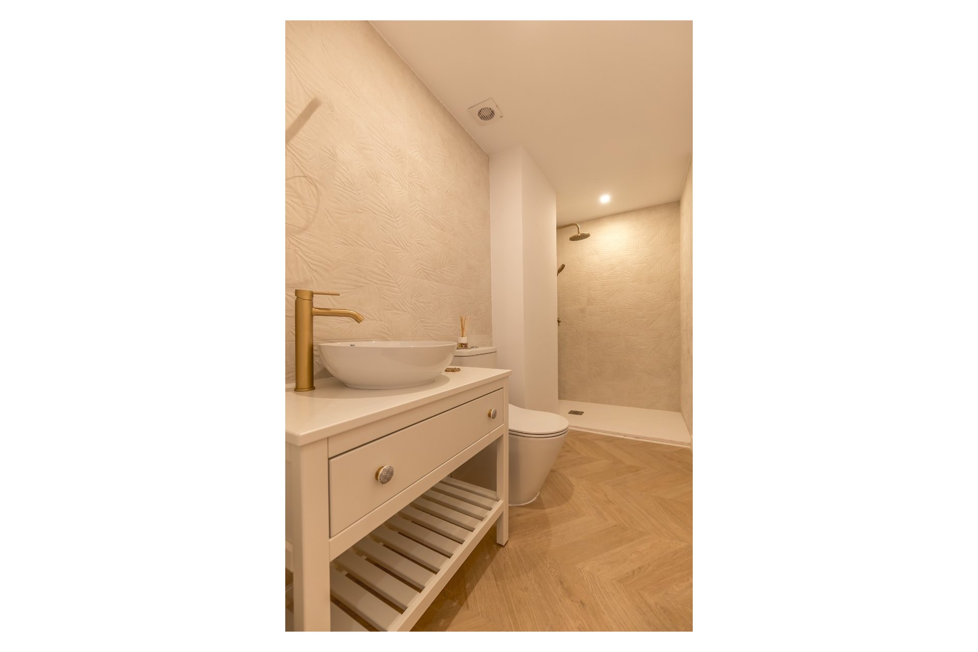 Resale - Apartment / flat -
Alfaz del Pi - Alfas del Pí