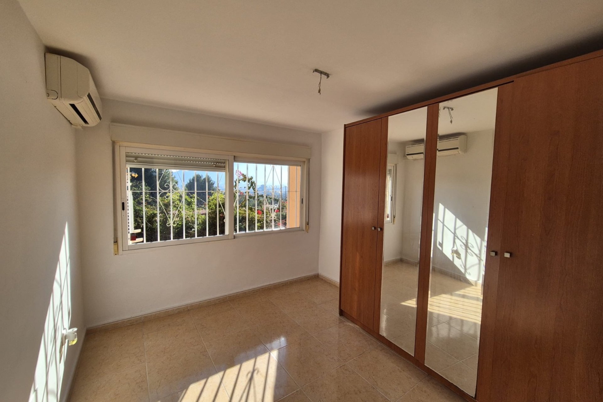 Resale - Apartment / flat -
Alfaz del Pi - Alfas del Pí